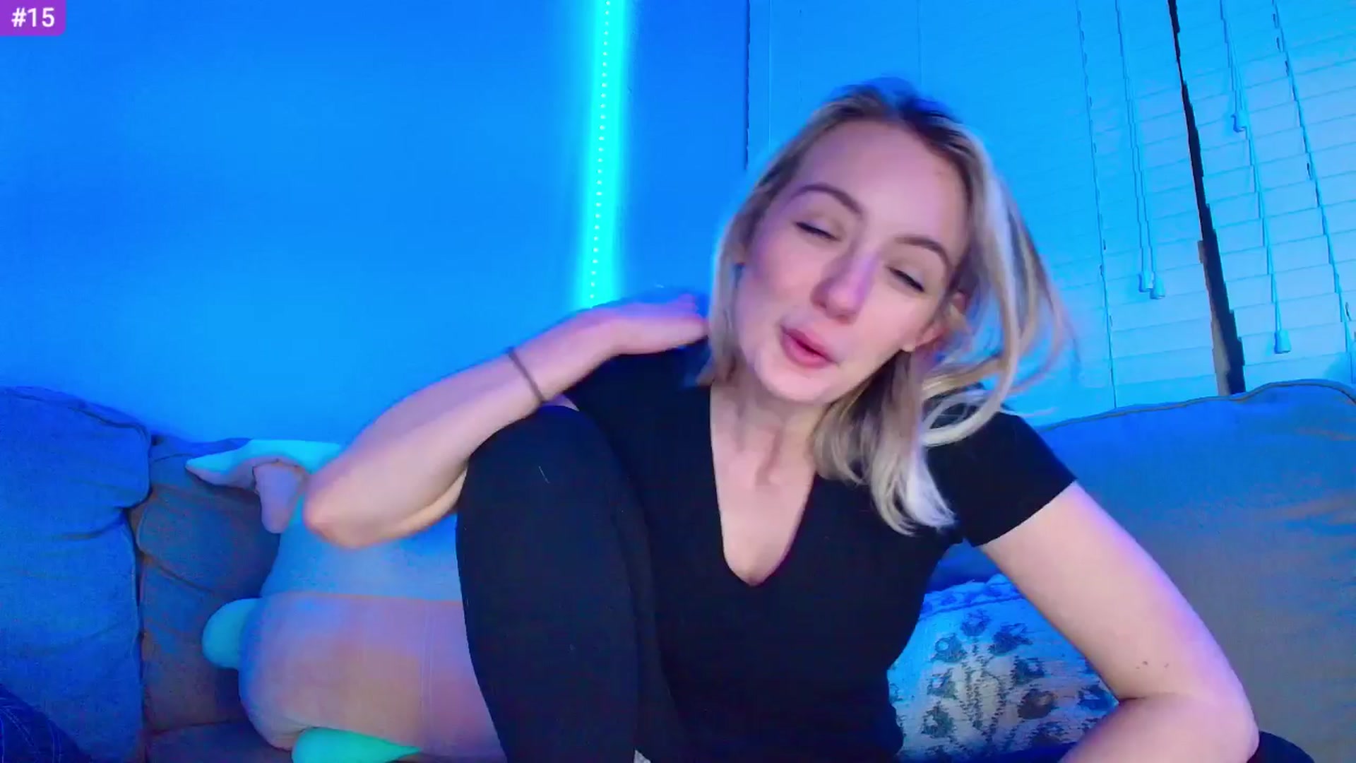 Gallery image thumbnail from Sammy_gray's myfreecams stream on, 04/09/2024, 09:35 image 4 of 20