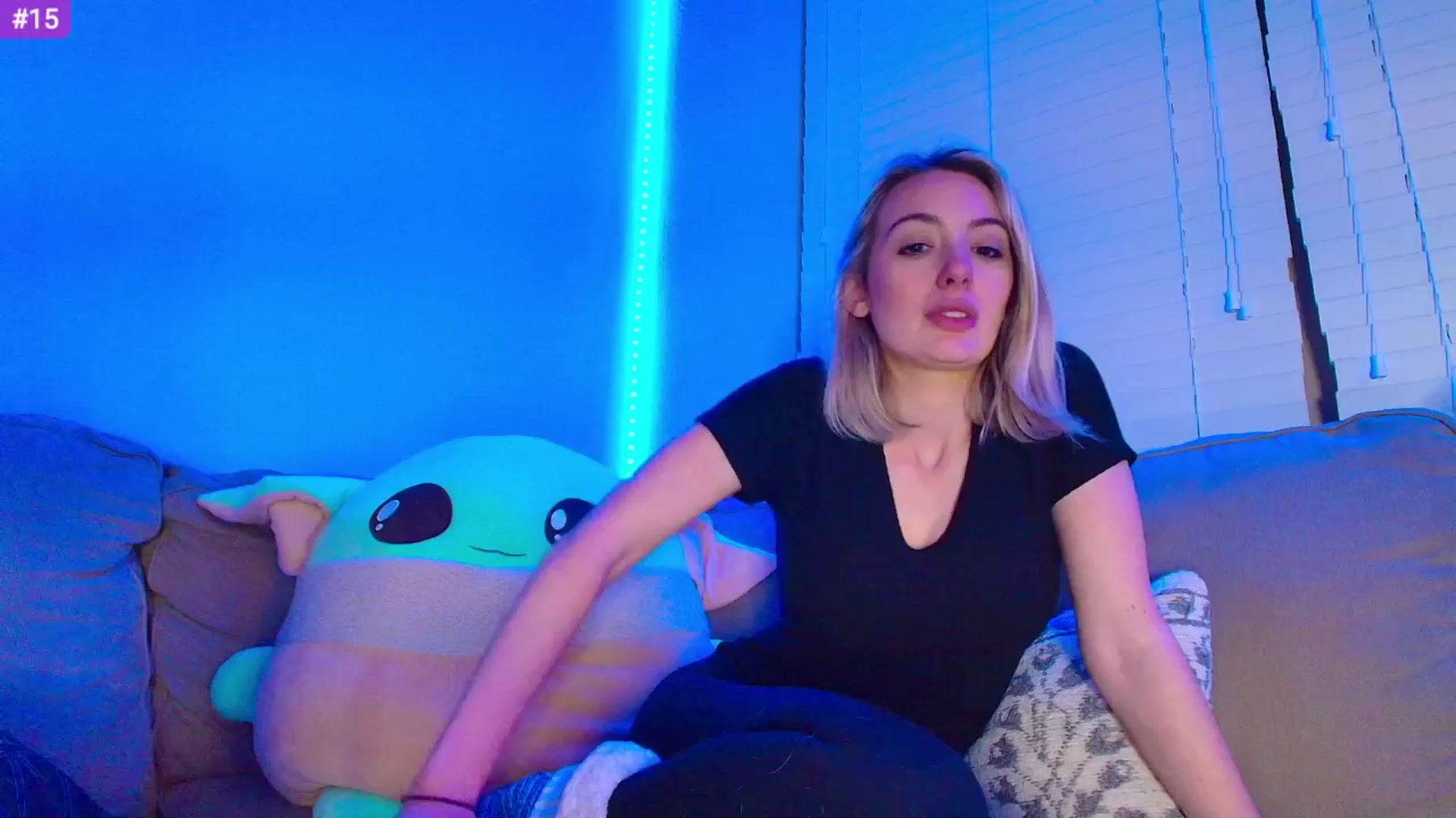Gallery image thumbnail from Sammy_gray's myfreecams stream on, 04/09/2024, 09:35 image 10 of 20