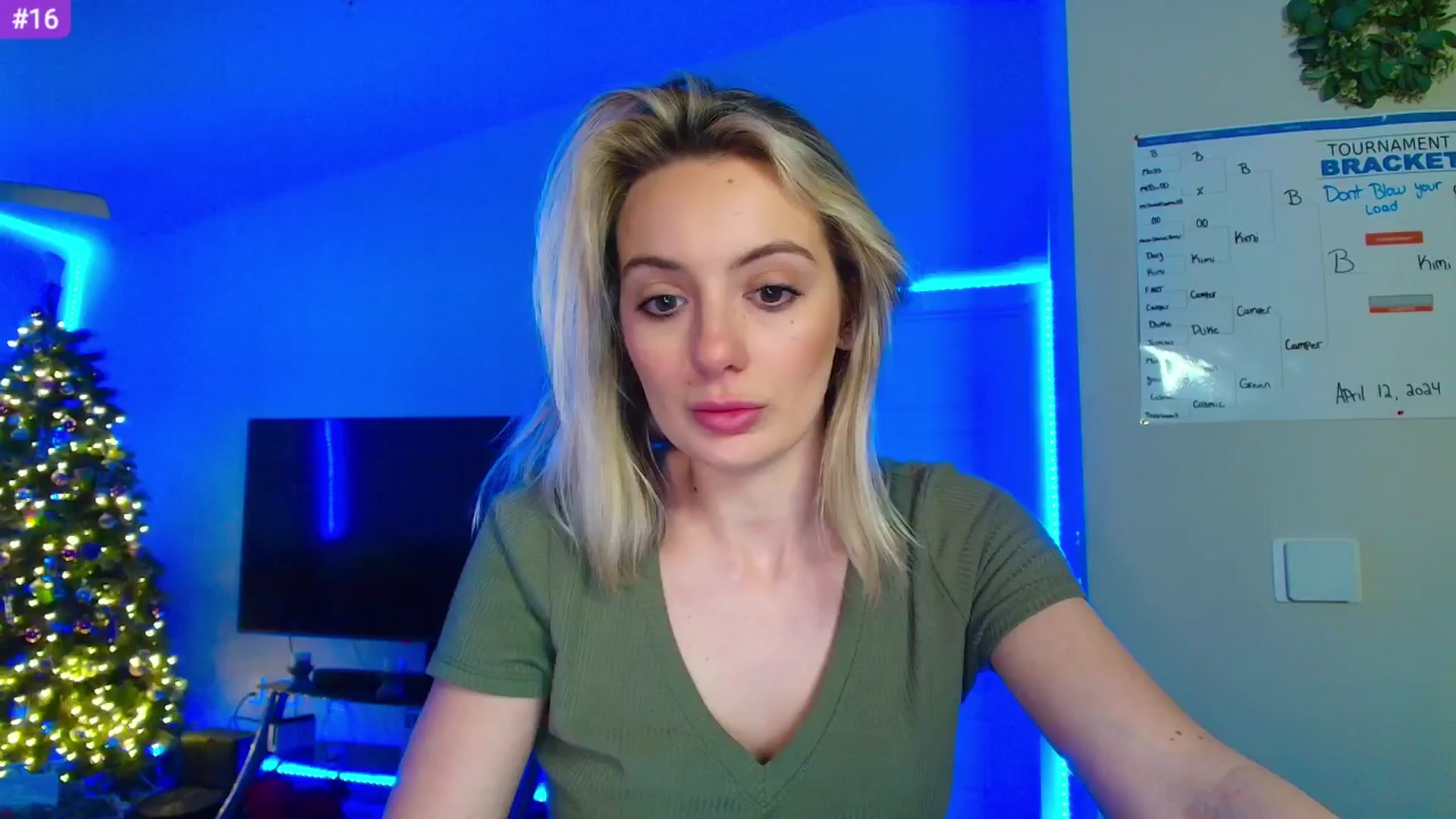 Gallery image thumbnail from Sammy_gray's myfreecams stream on, 04/10/2024, 02:07 image 2 of 20
