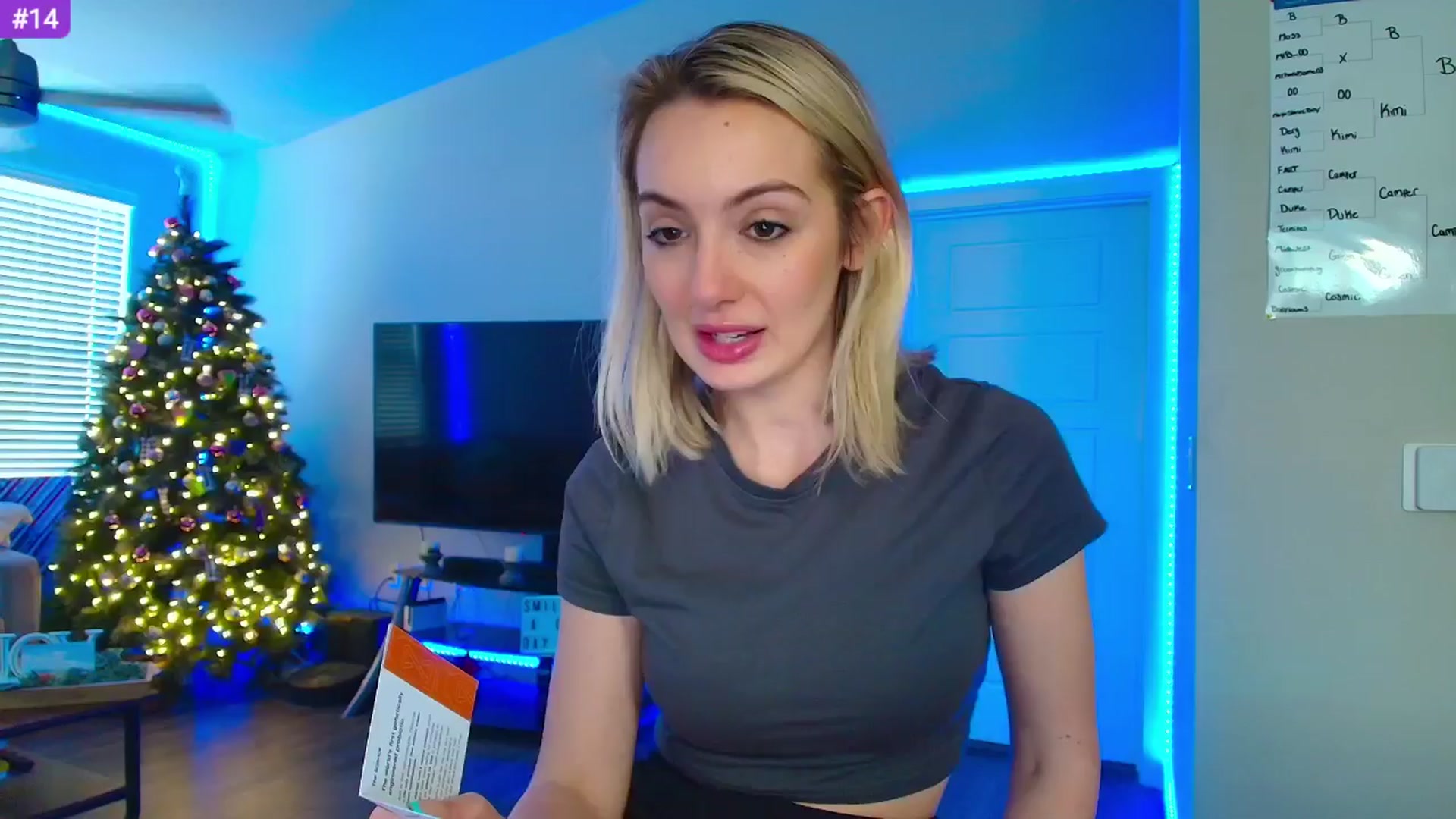 Gallery image thumbnail from Sammy_gray's myfreecams stream on, 04/11/2024, 22:27 image 1 of 20