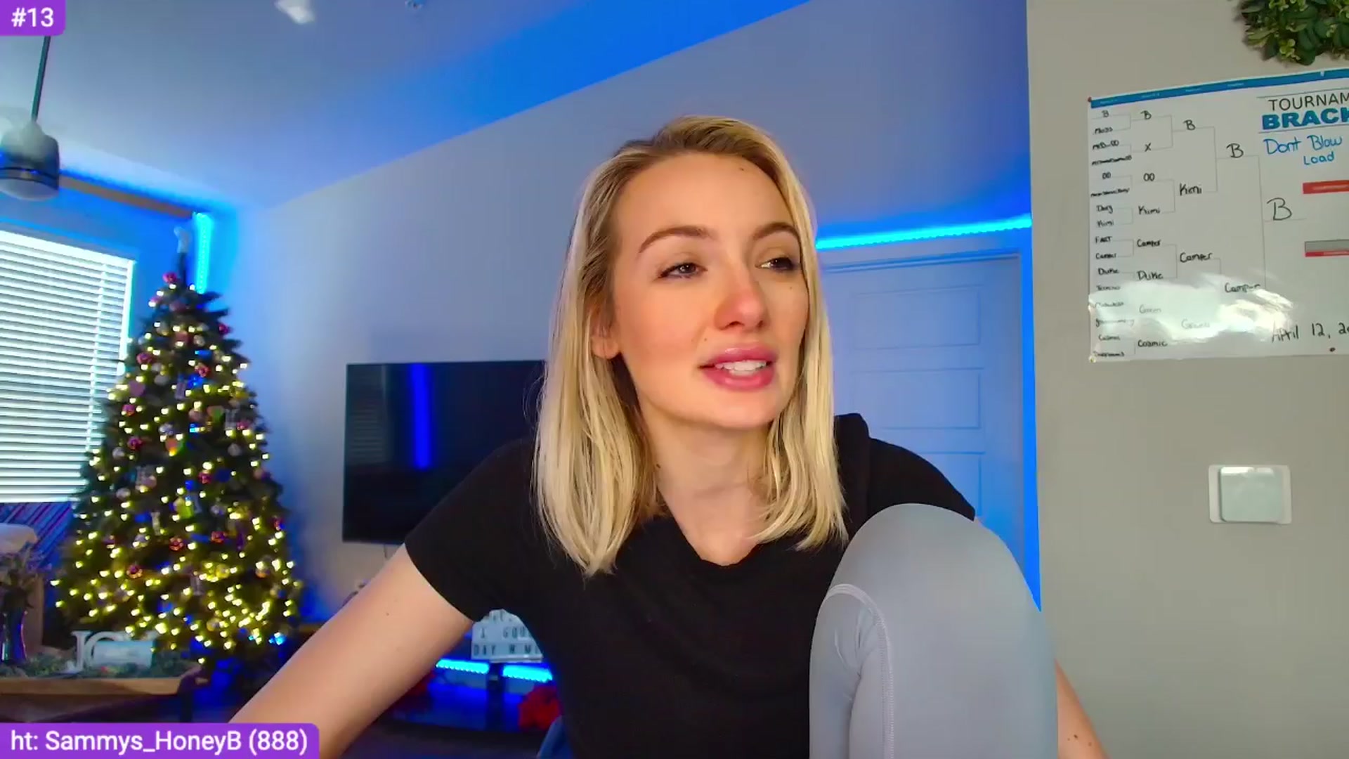 Gallery image thumbnail from Sammy_gray's myfreecams stream on, 04/13/2024, 24:09 image 7 of 20