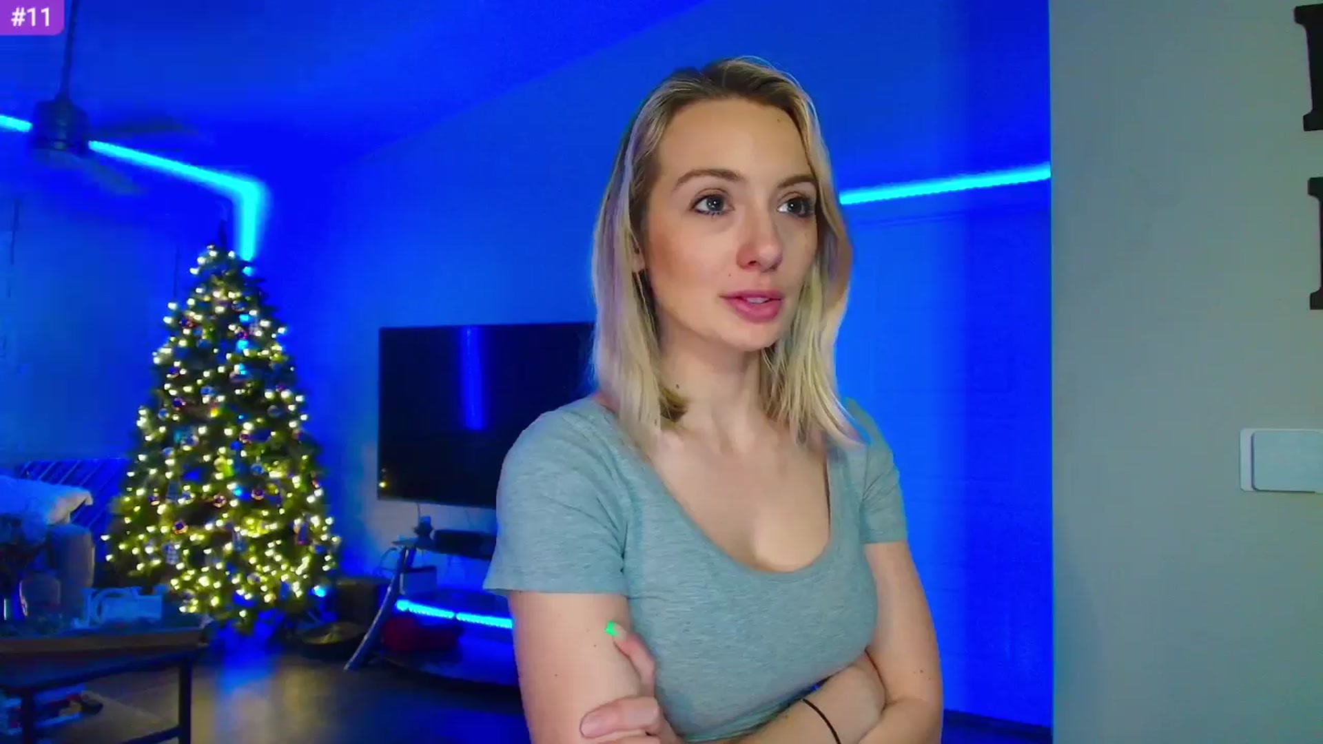Gallery image thumbnail from Sammy_gray's myfreecams stream on, 04/22/2024, 03:41 image 9 of 20