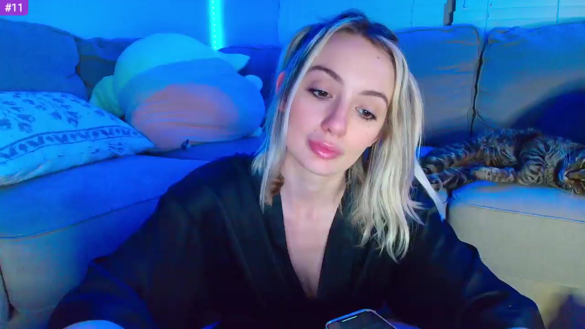 Gallery image thumbnail from Sammy_gray's myfreecams stream on, 04/24/2024, 08:46 image 4 of 20