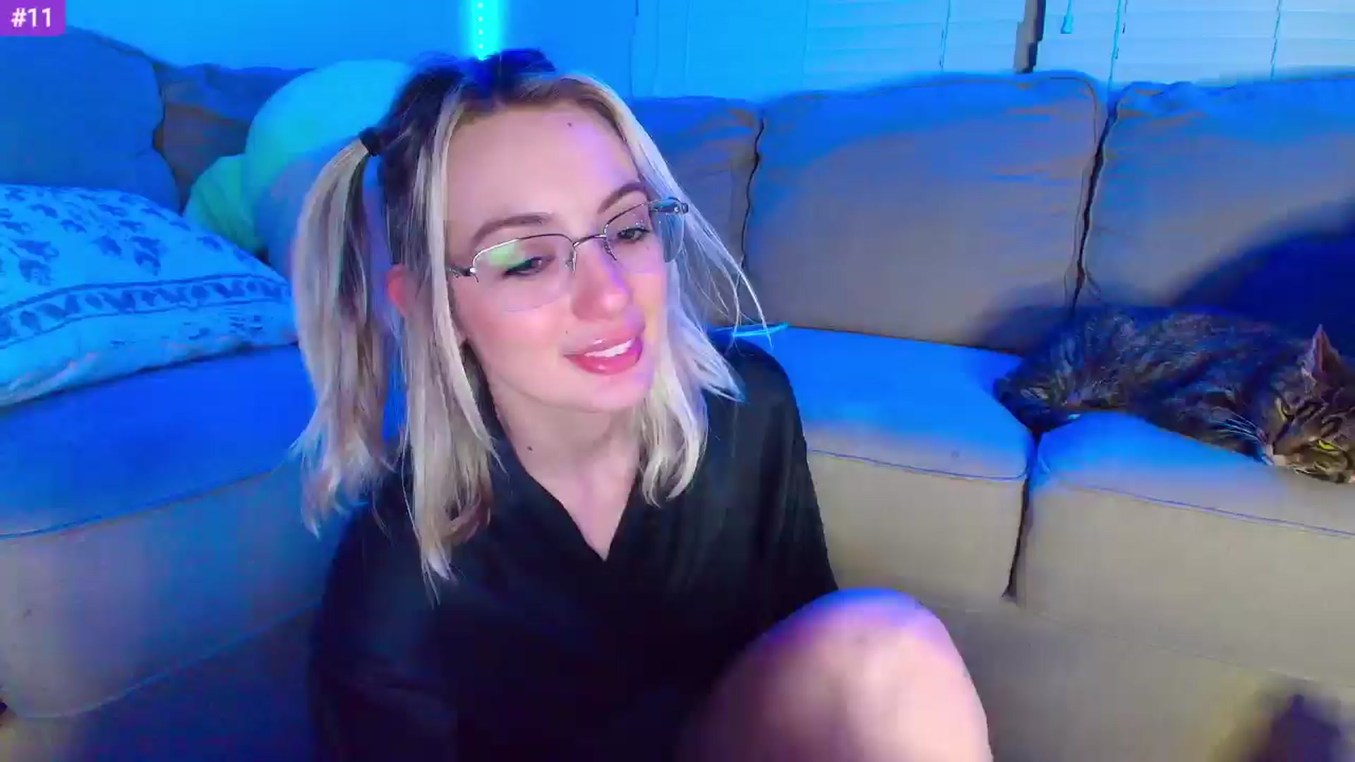 Gallery image thumbnail from Sammy_gray's myfreecams stream on, 04/24/2024, 08:46 image 20 of 20