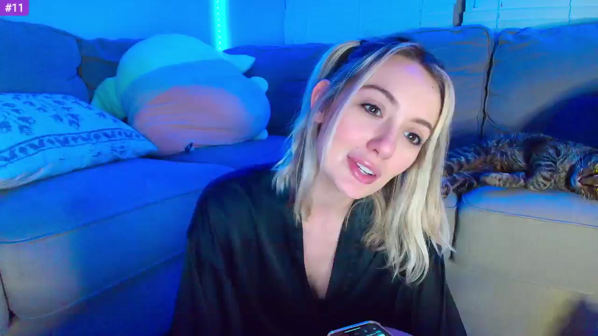 Gallery image thumbnail from Sammy_gray's myfreecams stream on, 04/24/2024, 08:46 image 5 of 20