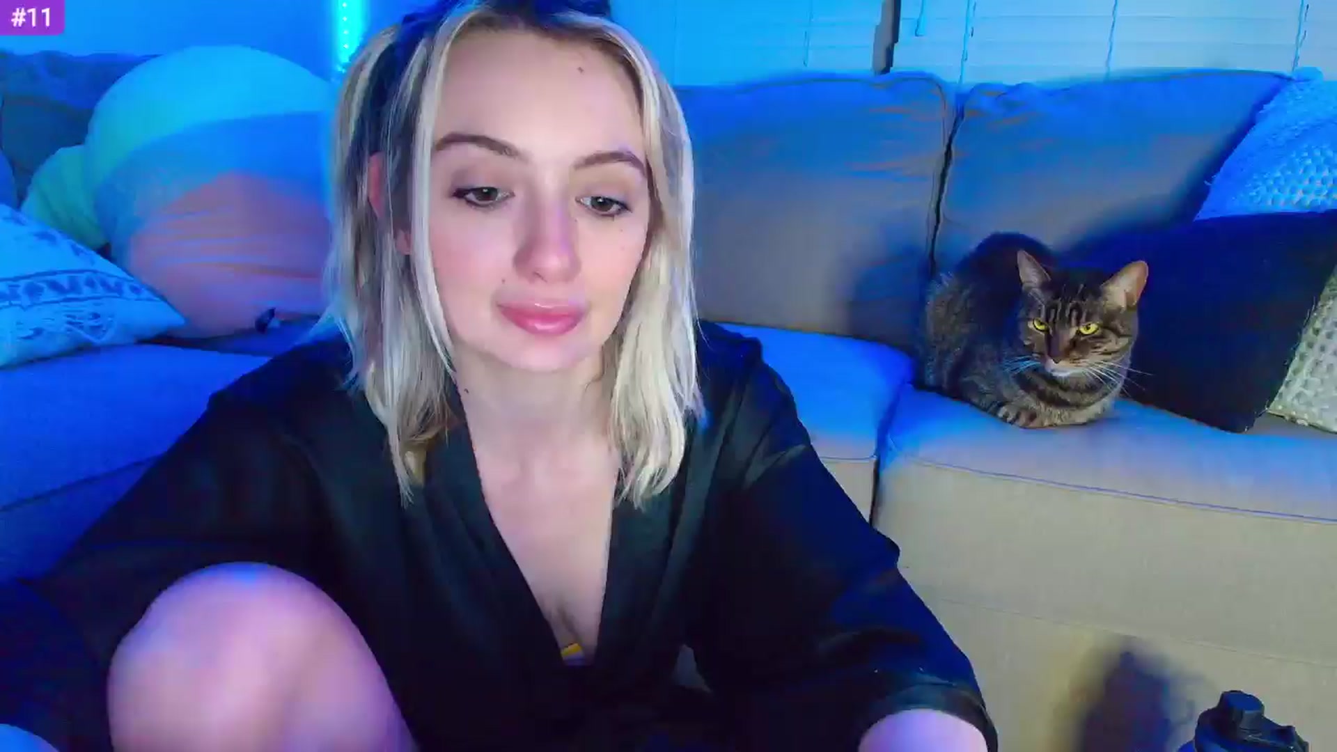 Gallery image thumbnail from Sammy_gray's myfreecams stream on, 04/24/2024, 08:46 image 12 of 20
