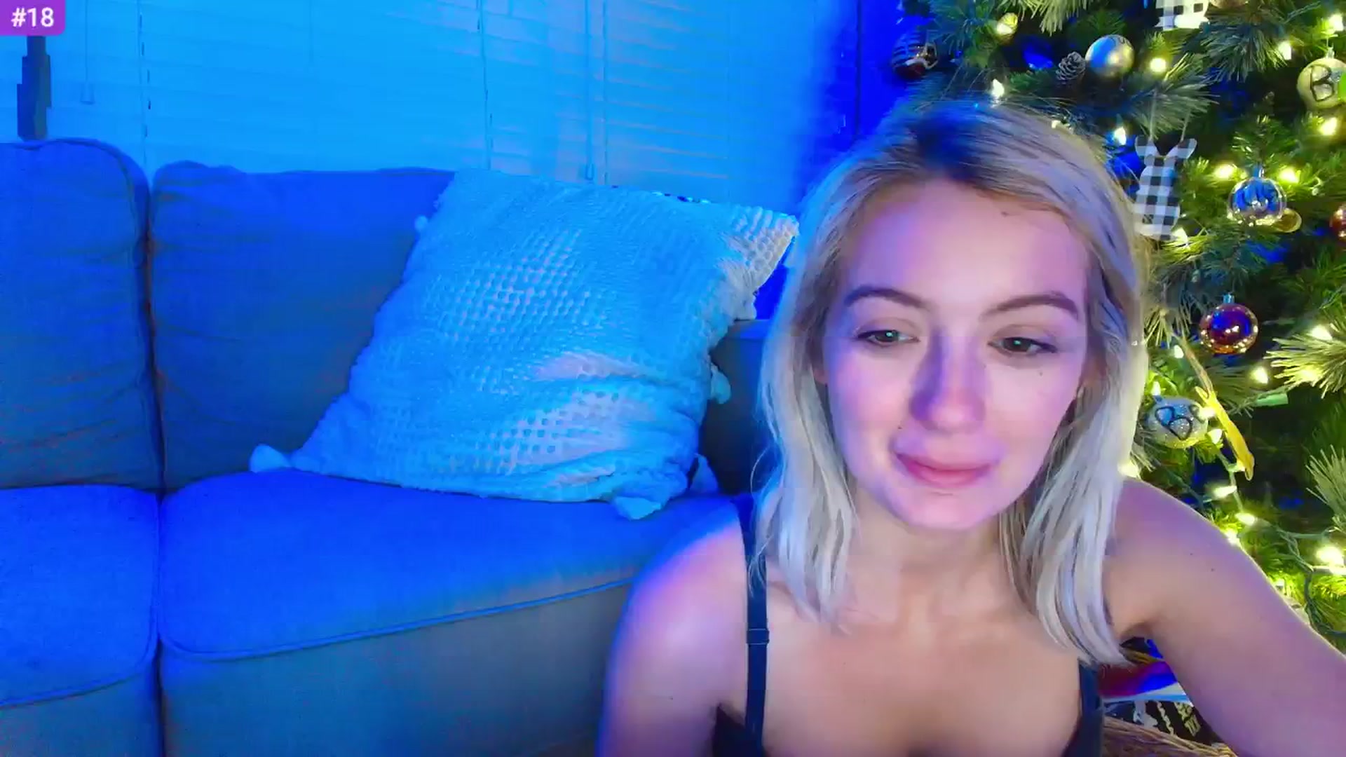 Gallery image thumbnail from Sammy_gray's myfreecams stream on, 04/30/2024, 07:44 image 10 of 20