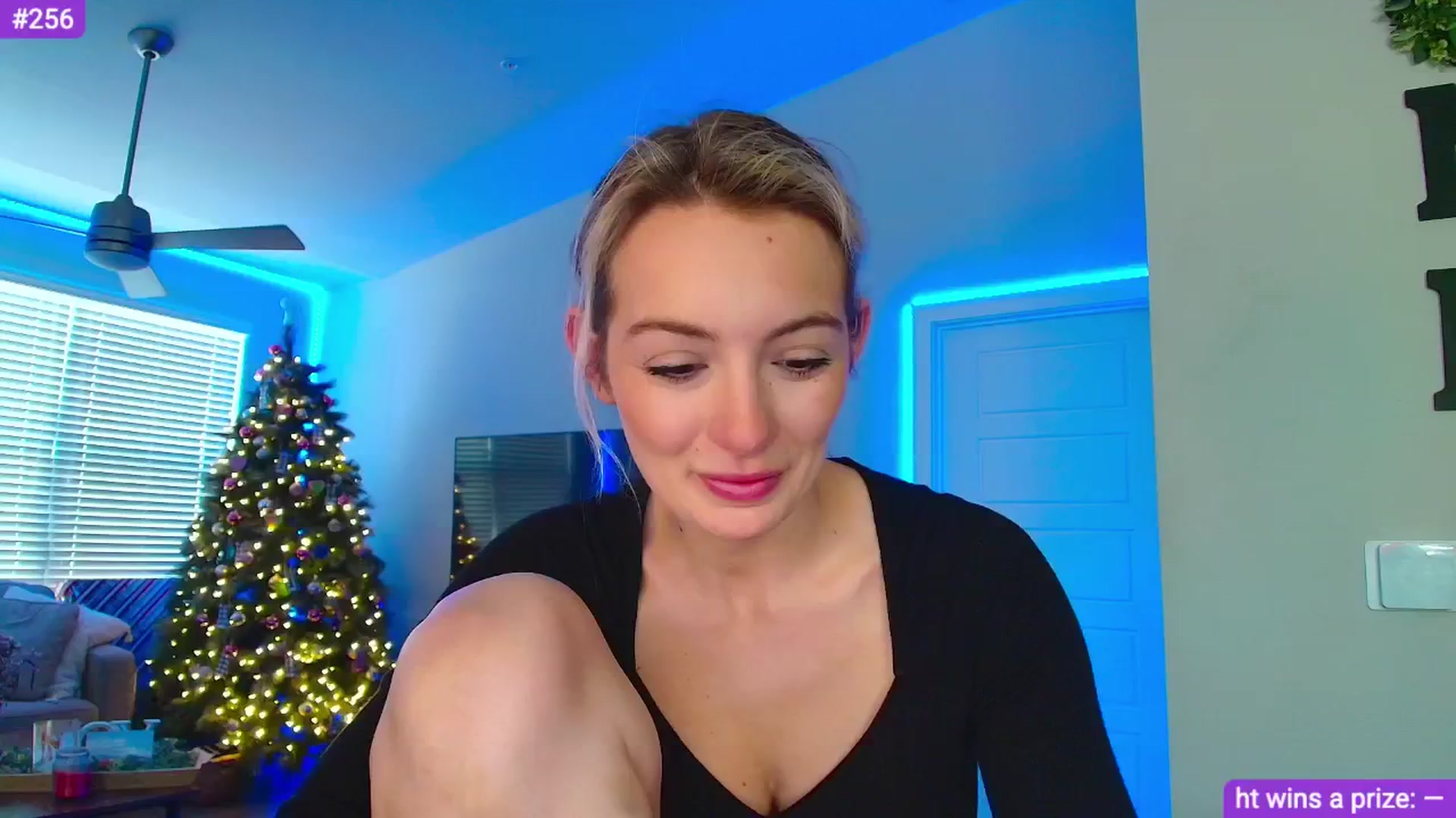 Gallery image thumbnail from Sammy_gray's myfreecams stream on, 05/02/2024, 22:18 image 1 of 20