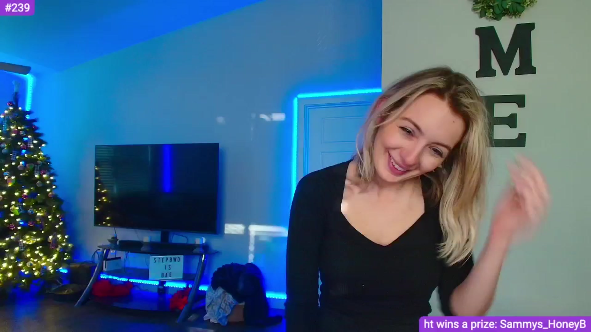 Gallery image thumbnail from Sammy_gray's myfreecams stream on, 05/03/2024, 03:01 image 2 of 20