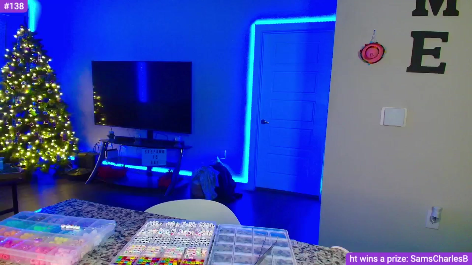 Gallery image thumbnail from Sammy_gray's myfreecams stream on, 05/03/2024, 07:49 image 6 of 20