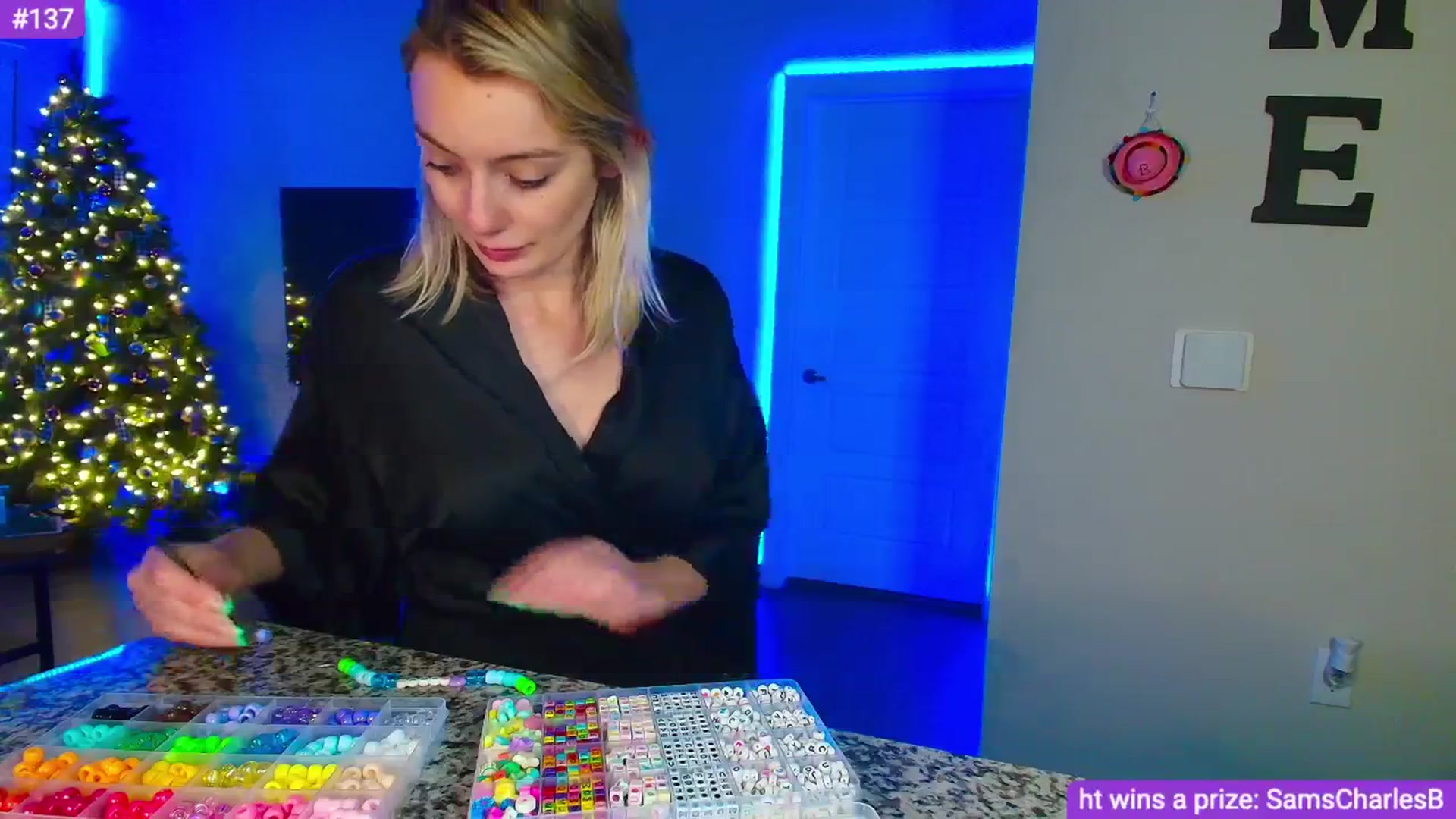 Gallery image thumbnail from Sammy_gray's myfreecams stream on, 05/03/2024, 07:49 image 9 of 20