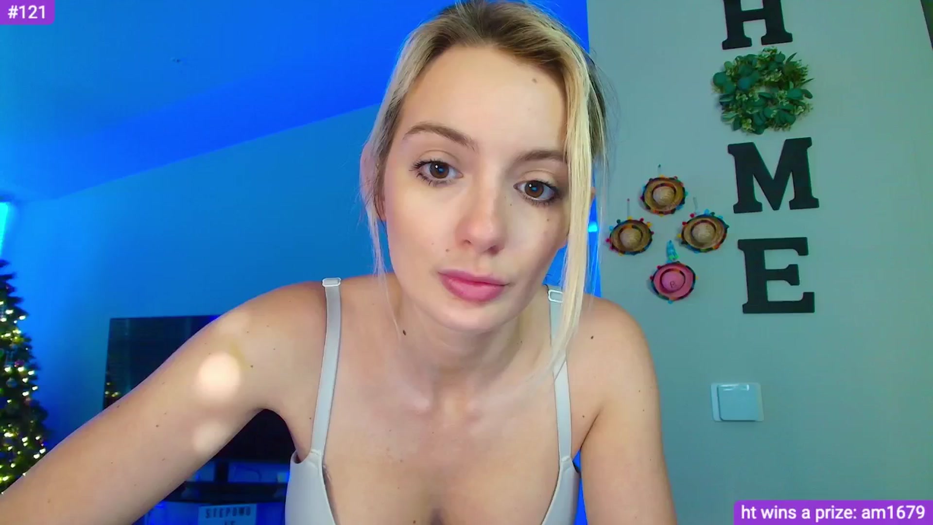 Gallery image thumbnail from Sammy_gray's myfreecams stream on, 05/04/2024, 01:24 image 14 of 20