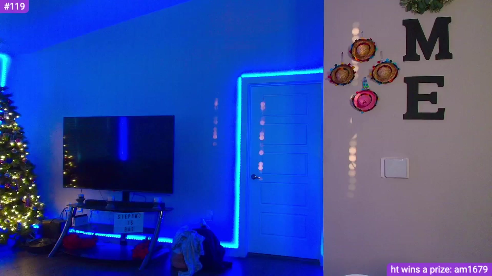 Gallery image thumbnail from Sammy_gray's myfreecams stream on, 05/04/2024, 02:12 image 3 of 20