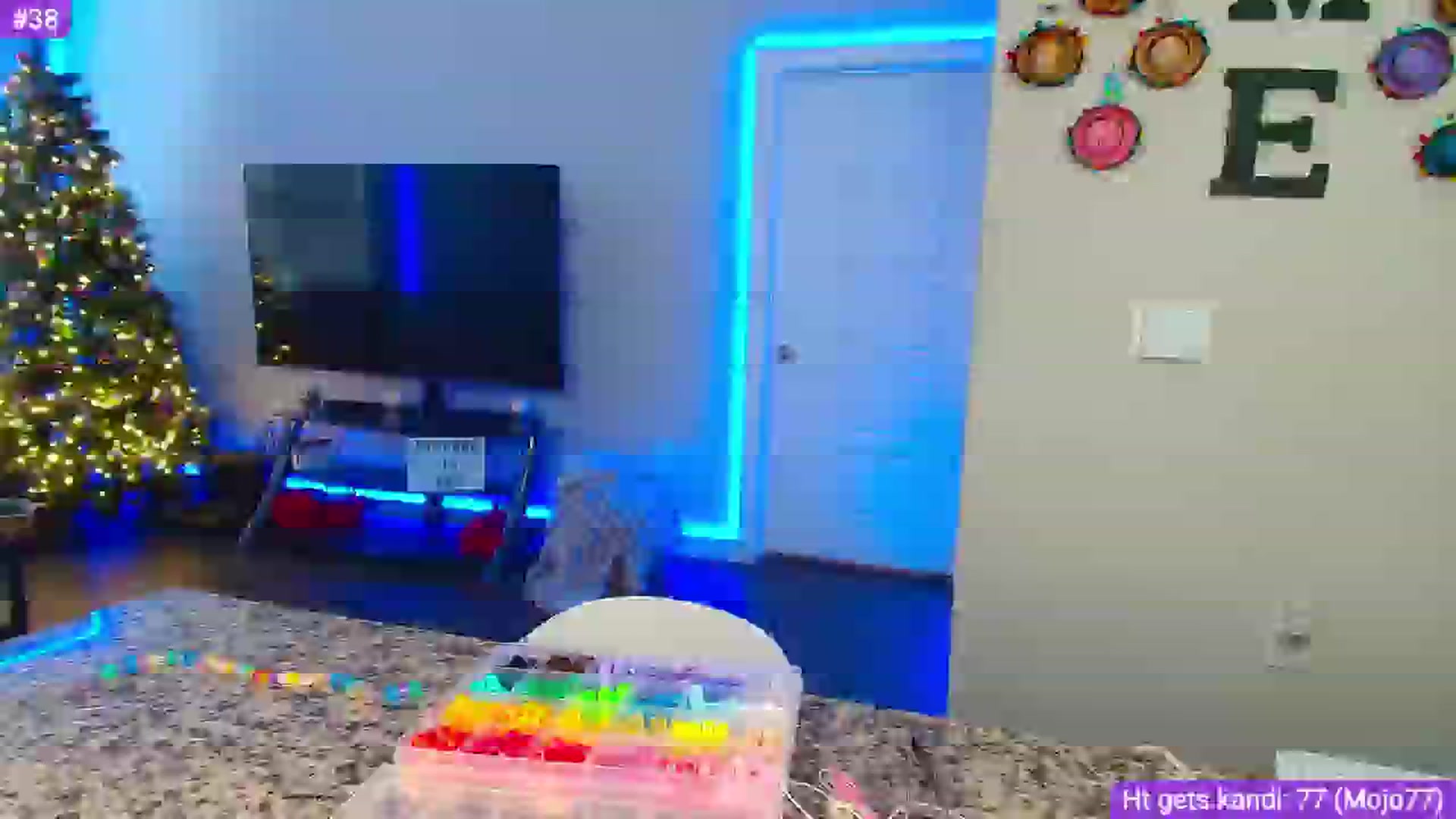 Gallery image thumbnail from Sammy_gray's myfreecams stream on, 05/07/2024, 24:02 image 14 of 20