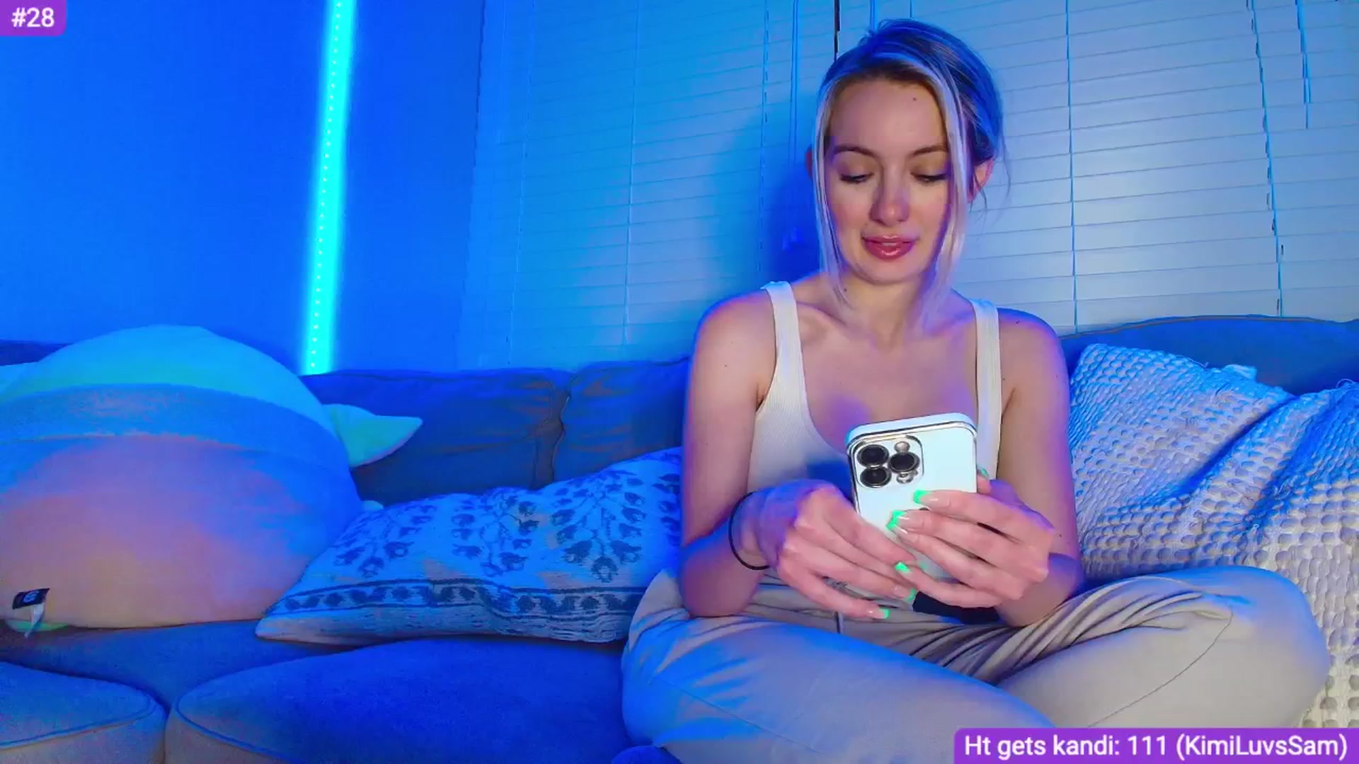 Gallery image thumbnail from Sammy_gray's myfreecams stream on, 05/09/2024, 04:29 image 18 of 20