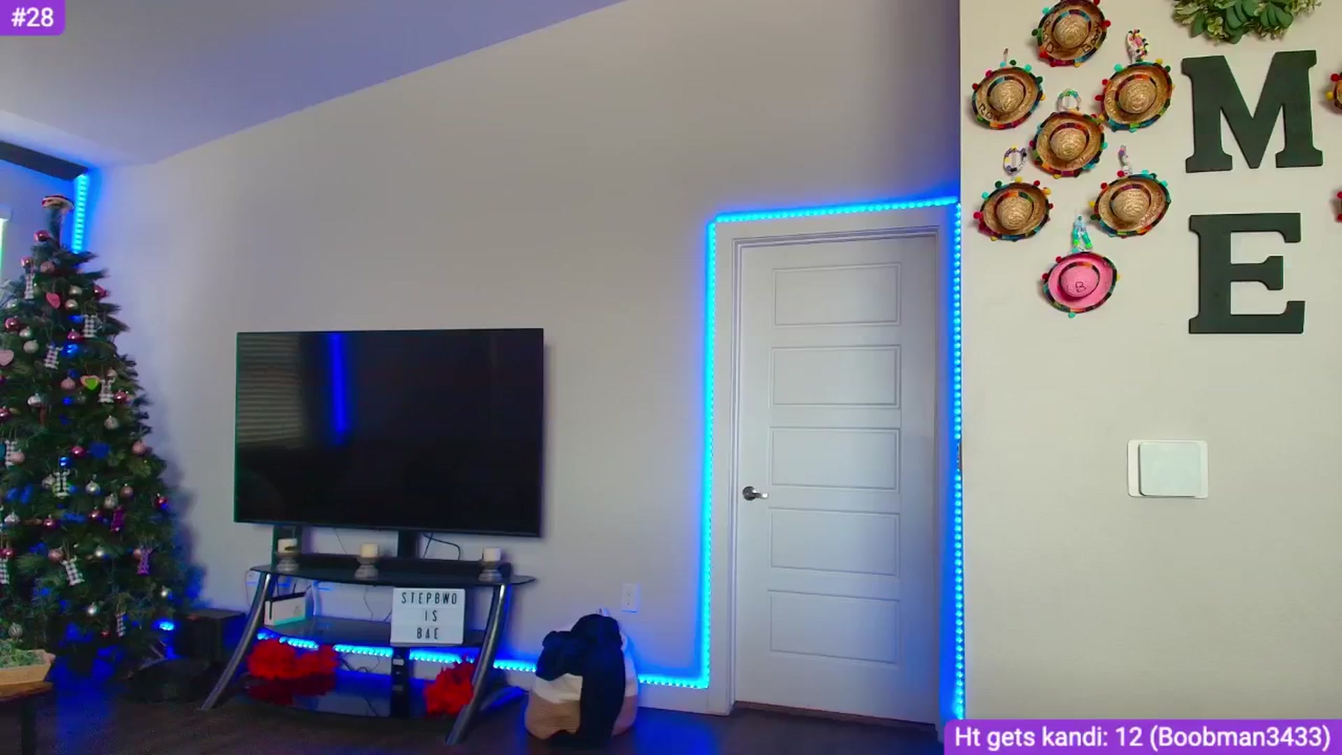 Gallery image thumbnail from Sammy_gray's myfreecams stream on, 05/09/2024, 23:03 image 10 of 20