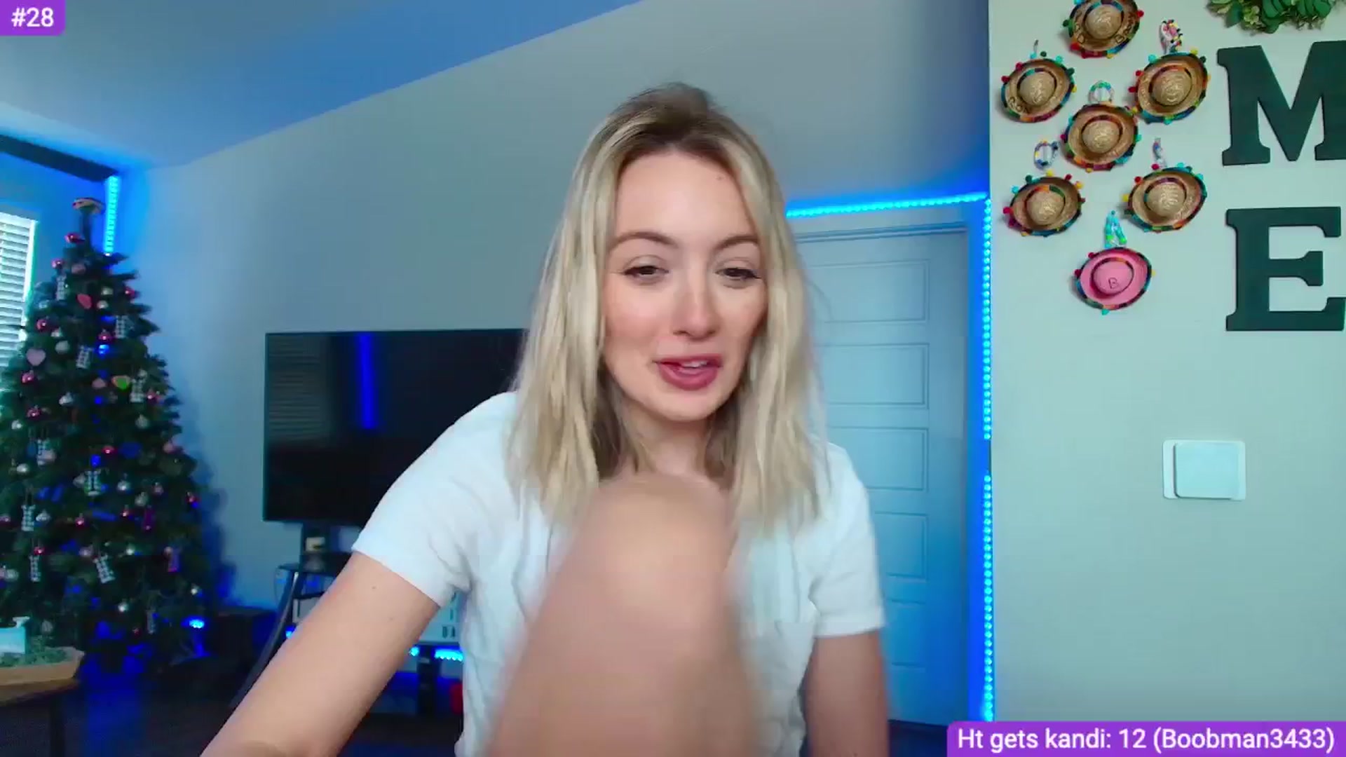 Gallery image thumbnail from Sammy_gray's myfreecams stream on, 05/09/2024, 23:03 image 7 of 20