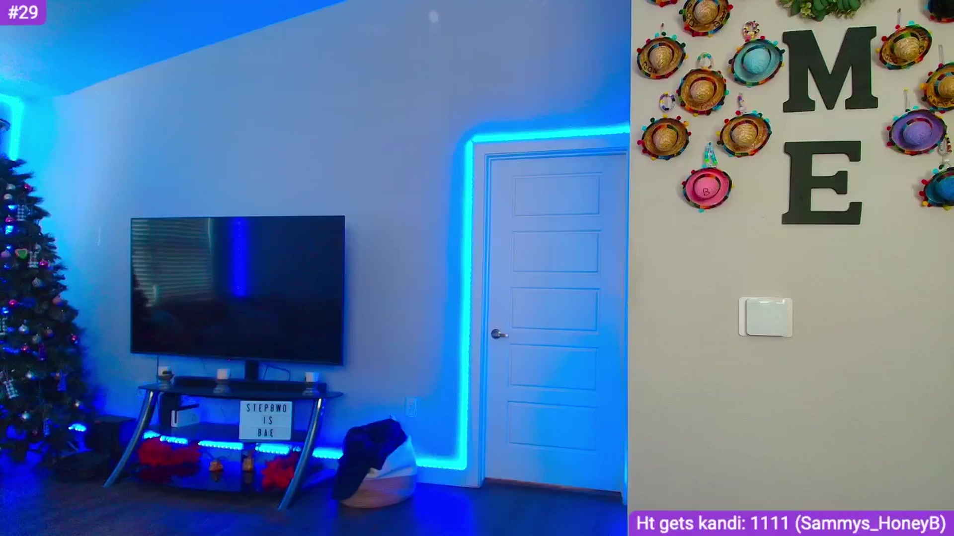 Gallery image thumbnail from Sammy_gray's myfreecams stream on, 05/14/2024, 24:18 image 20 of 20