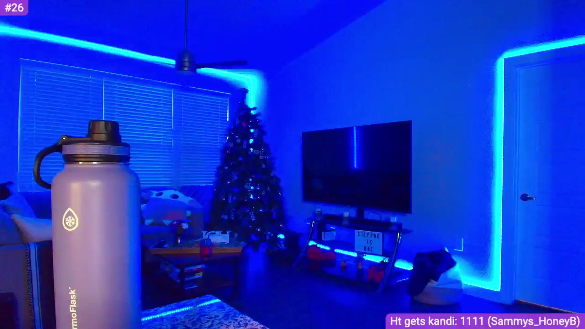 Gallery image thumbnail from Sammy_gray's myfreecams stream on, 05/14/2024, 02:26 image 18 of 20