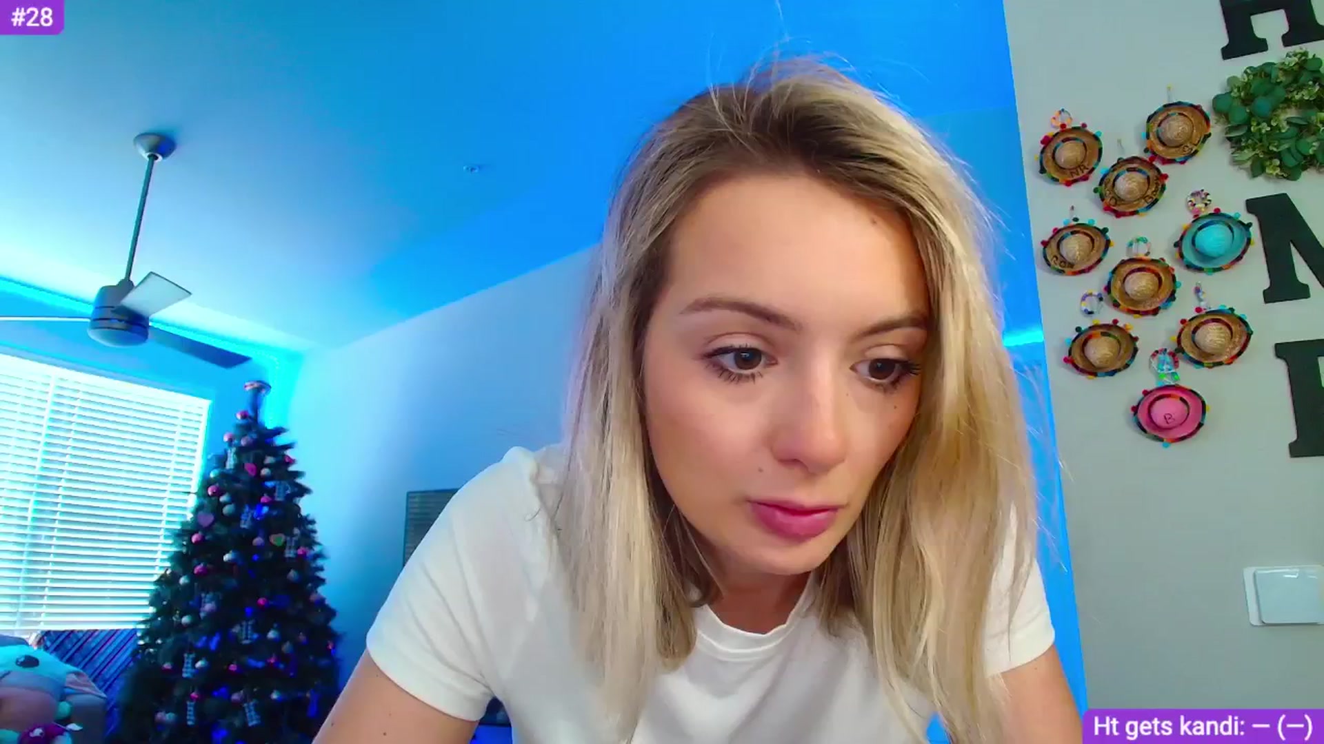 Gallery image thumbnail from Sammy_gray's myfreecams stream on, 05/16/2024, 24:02 image 1 of 20