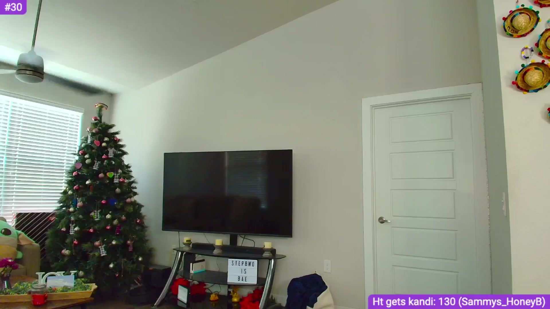 Gallery image thumbnail from Sammy_gray's myfreecams stream on, 05/17/2024, 22:59 image 12 of 20
