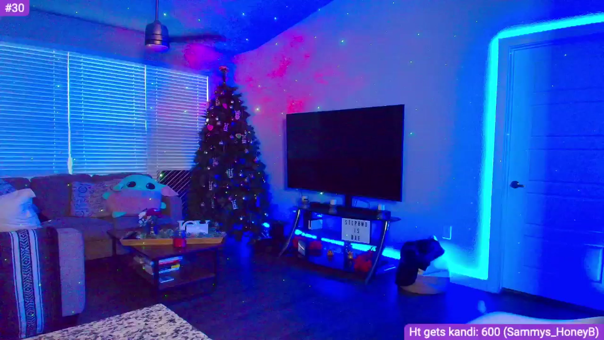 Gallery image thumbnail from Sammy_gray's myfreecams stream on, 05/18/2024, 02:42 image 16 of 20