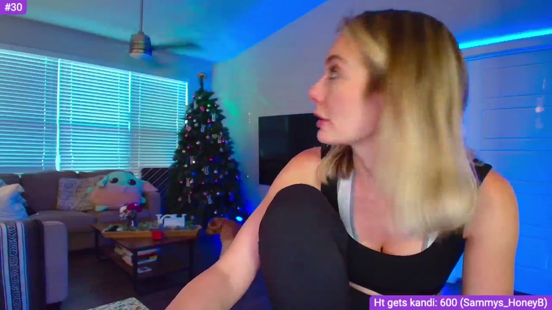 Gallery image thumbnail from Sammy_gray's myfreecams stream on, 05/18/2024, 02:42 image 7 of 20