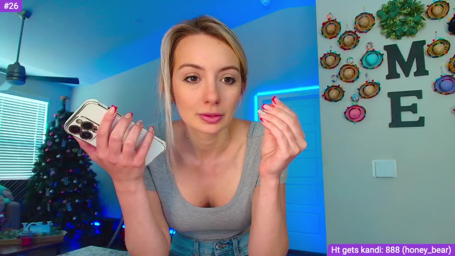 Gallery image thumbnail from Sammy_gray's myfreecams stream on, 05/21/2024, 22:54 image 17 of 20