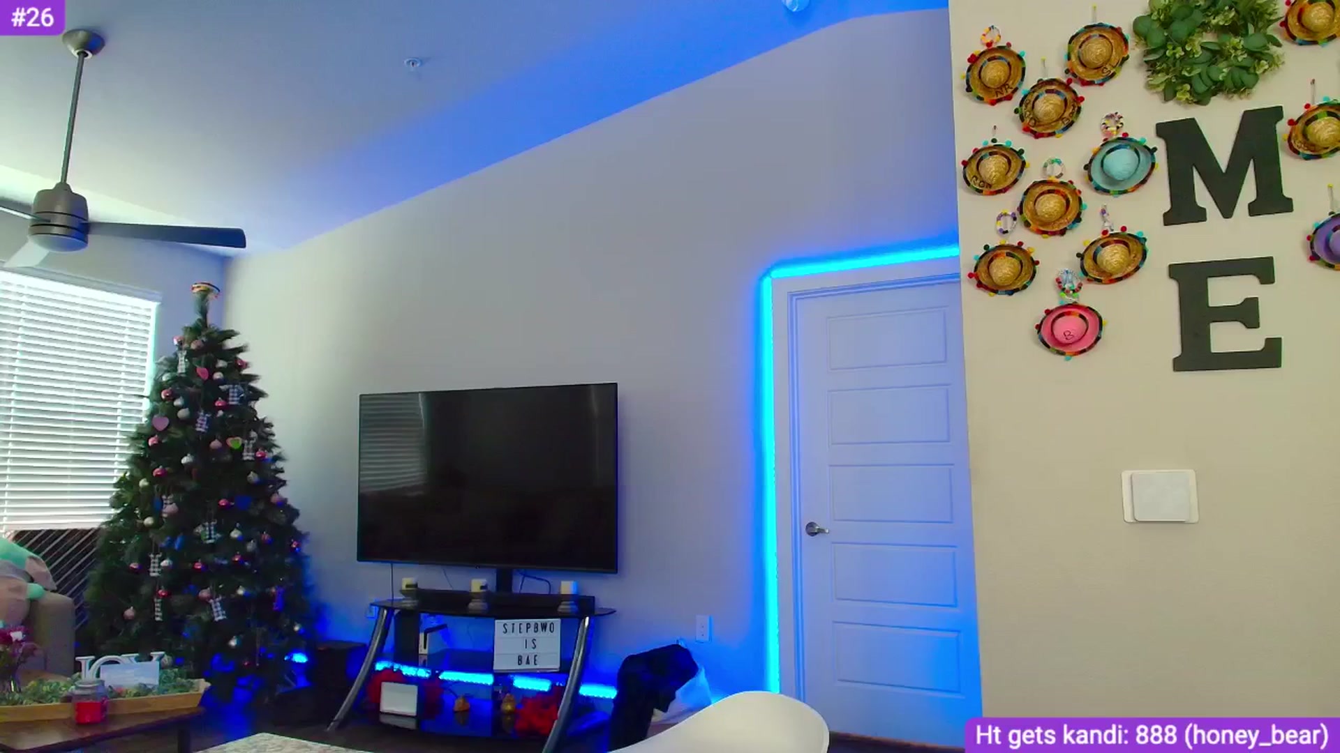 Gallery image thumbnail from Sammy_gray's myfreecams stream on, 05/21/2024, 22:54 image 16 of 20