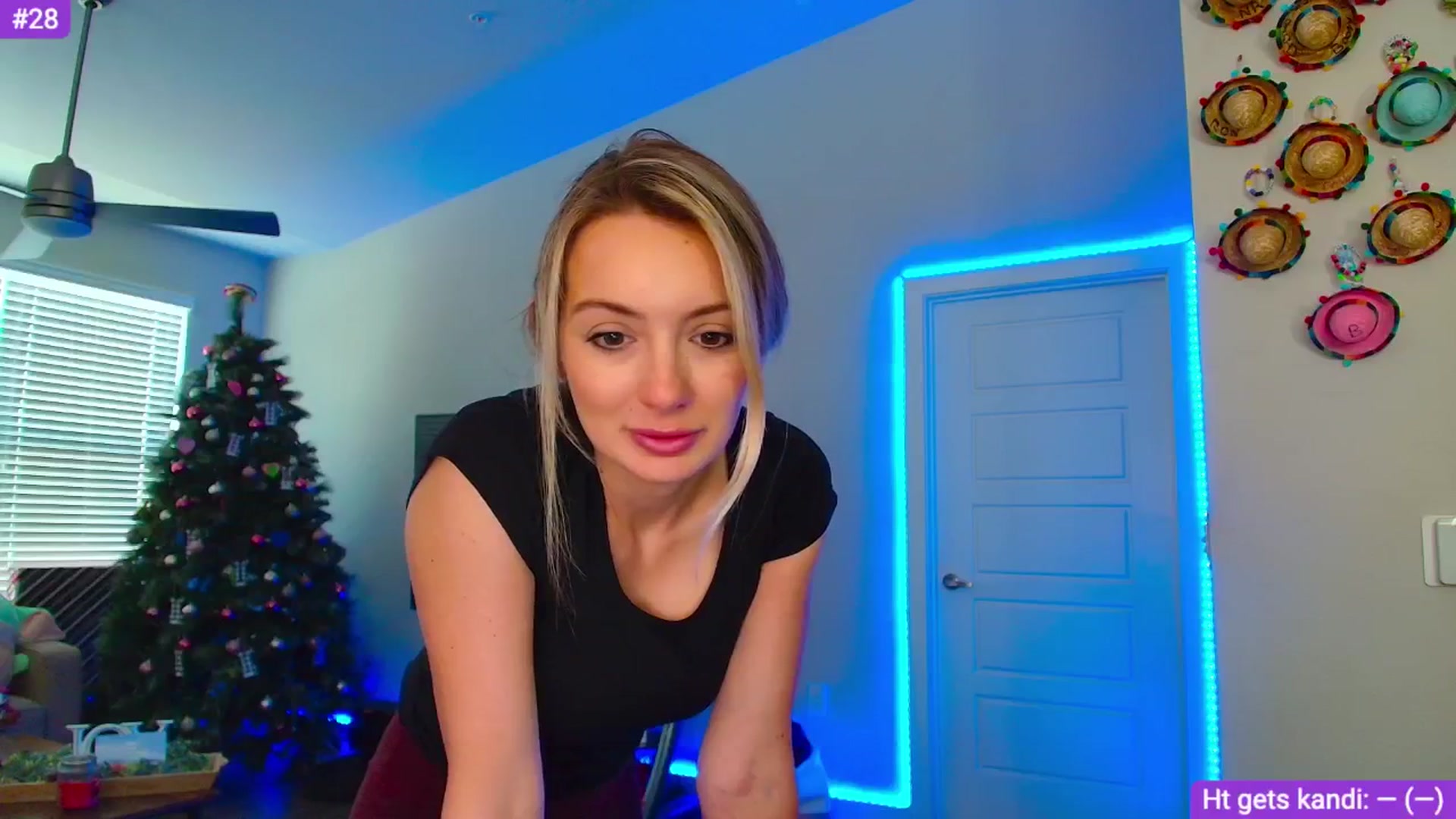 Gallery image thumbnail from Sammy_gray's myfreecams stream on, 05/23/2024, 24:24 image 12 of 20
