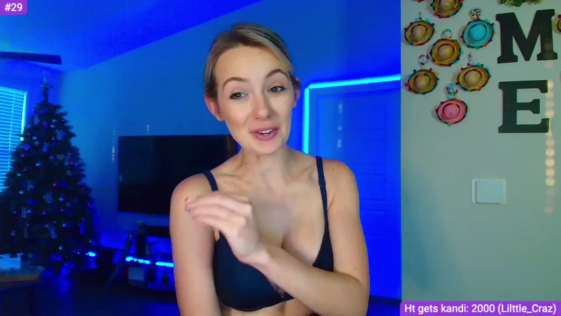 Gallery image thumbnail from Sammy_gray's myfreecams stream on, 05/23/2024, 02:18 image 8 of 20