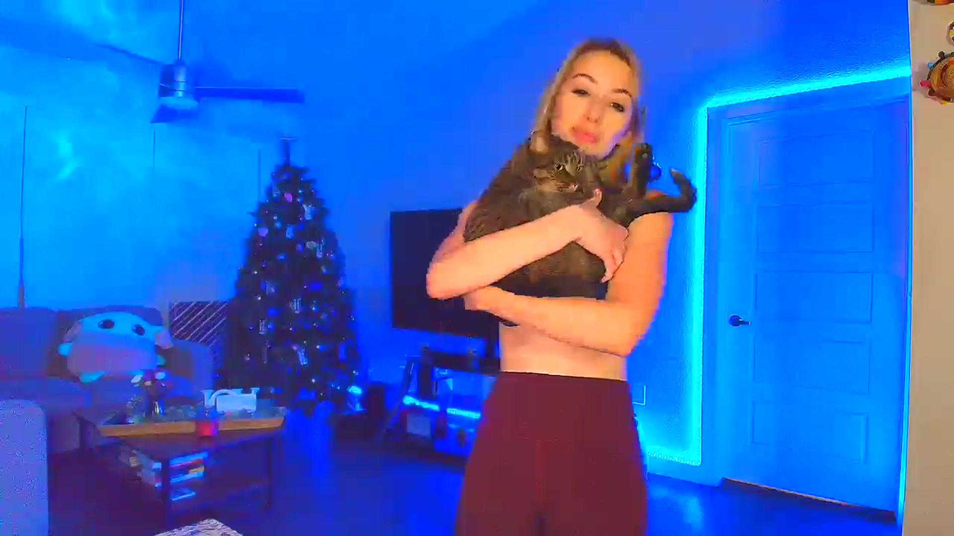 Gallery image thumbnail from Sammy_gray's myfreecams stream on, 05/23/2024, 03:44 image 18 of 20