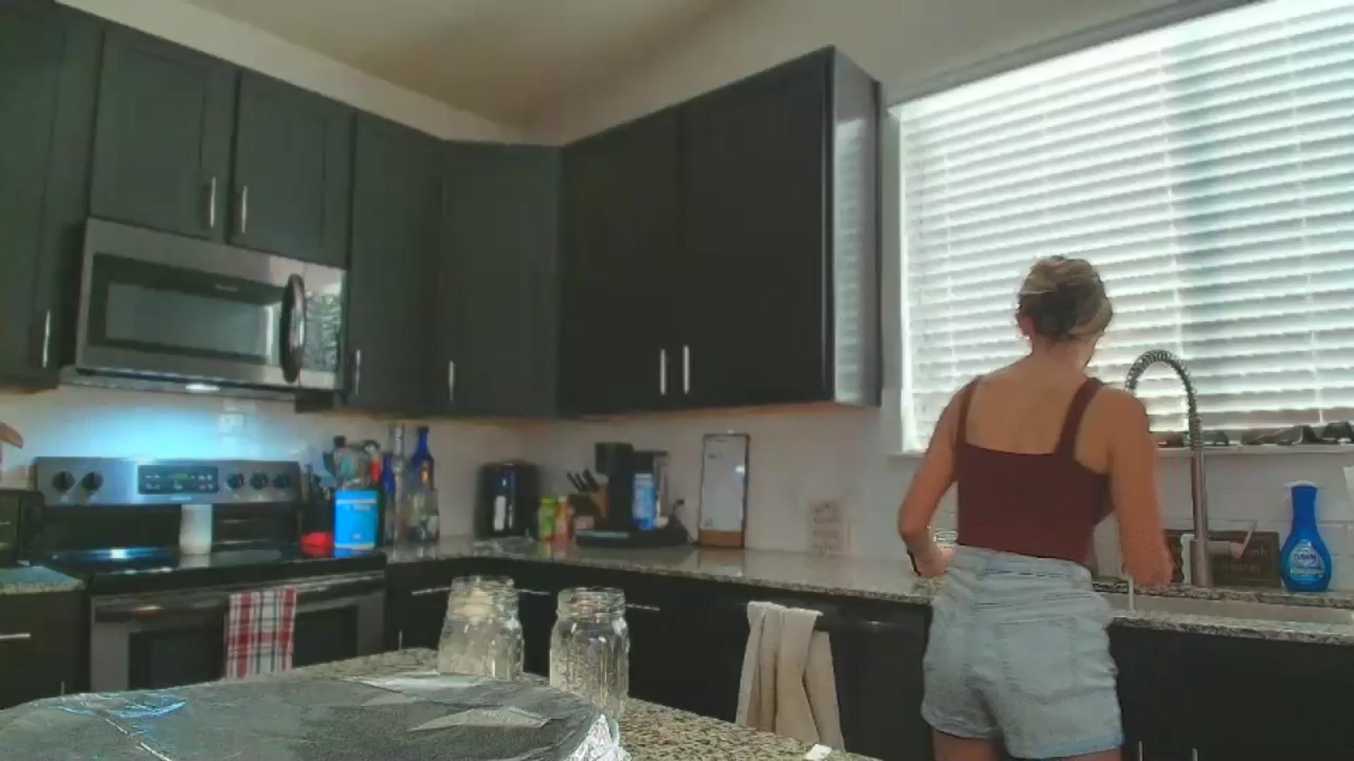 Gallery image thumbnail from Sammy_gray's myfreecams stream on, 05/25/2024, 02:59 image 1 of 20