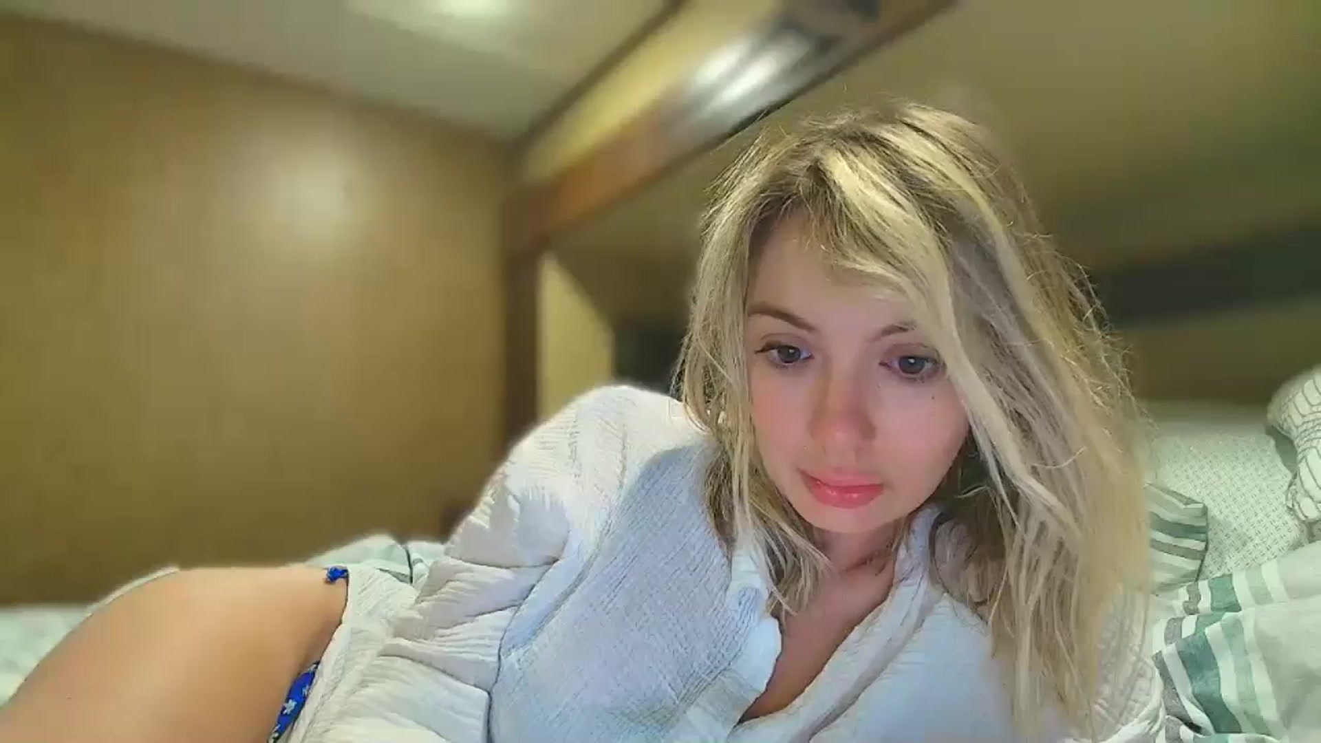 Gallery image thumbnail from Sammy_gray's myfreecams stream on, 05/27/2024, 05:45 image 3 of 20