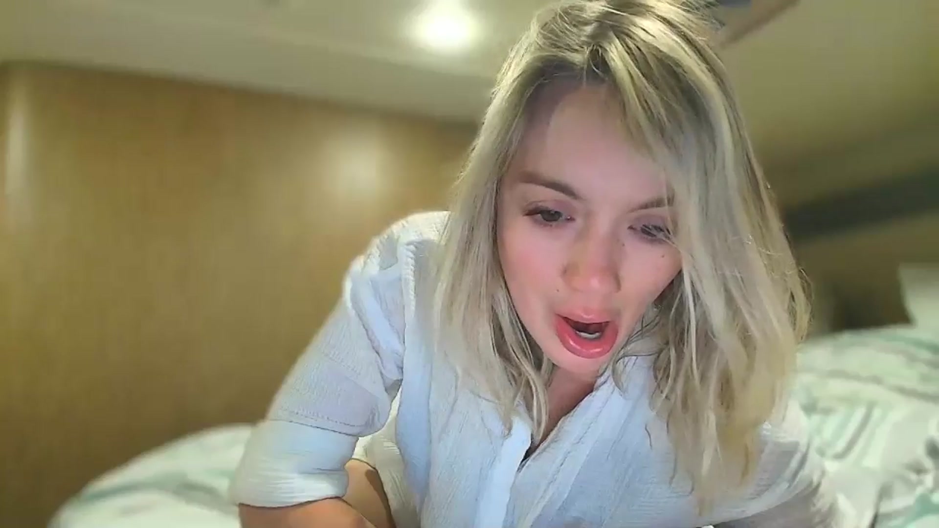 Gallery image thumbnail from Sammy_gray's myfreecams stream on, 05/27/2024, 05:45 image 16 of 20