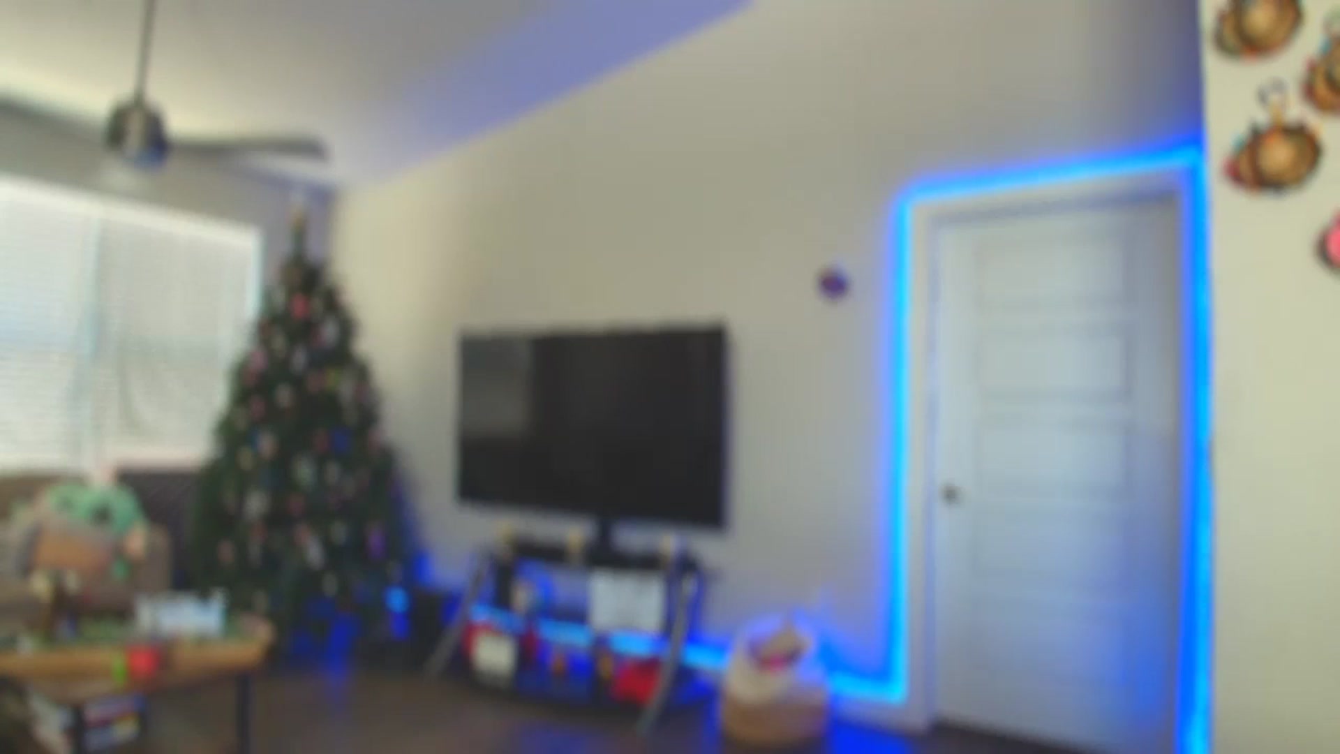 Gallery image thumbnail from Sammy_gray's myfreecams stream on, 05/30/2024, 23:02 image 9 of 20