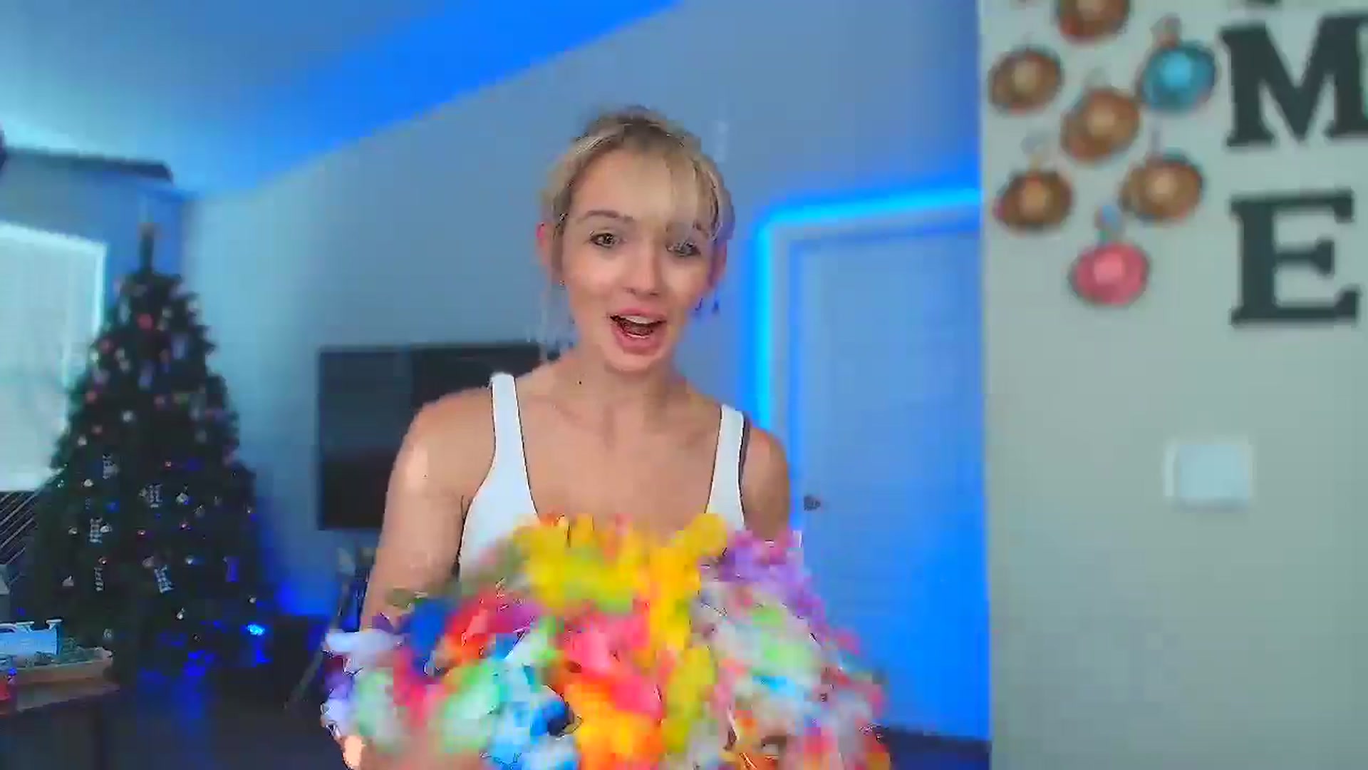 Gallery image thumbnail from Sammy_gray's myfreecams stream on, 06/02/2024, 01:37 image 6 of 20
