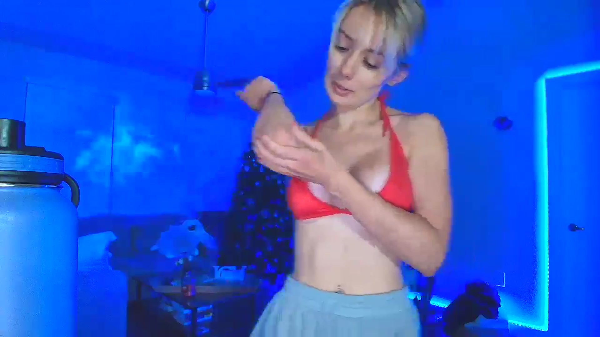 Gallery image thumbnail from Sammy_gray's myfreecams stream on, 06/04/2024, 05:25 image 3 of 20