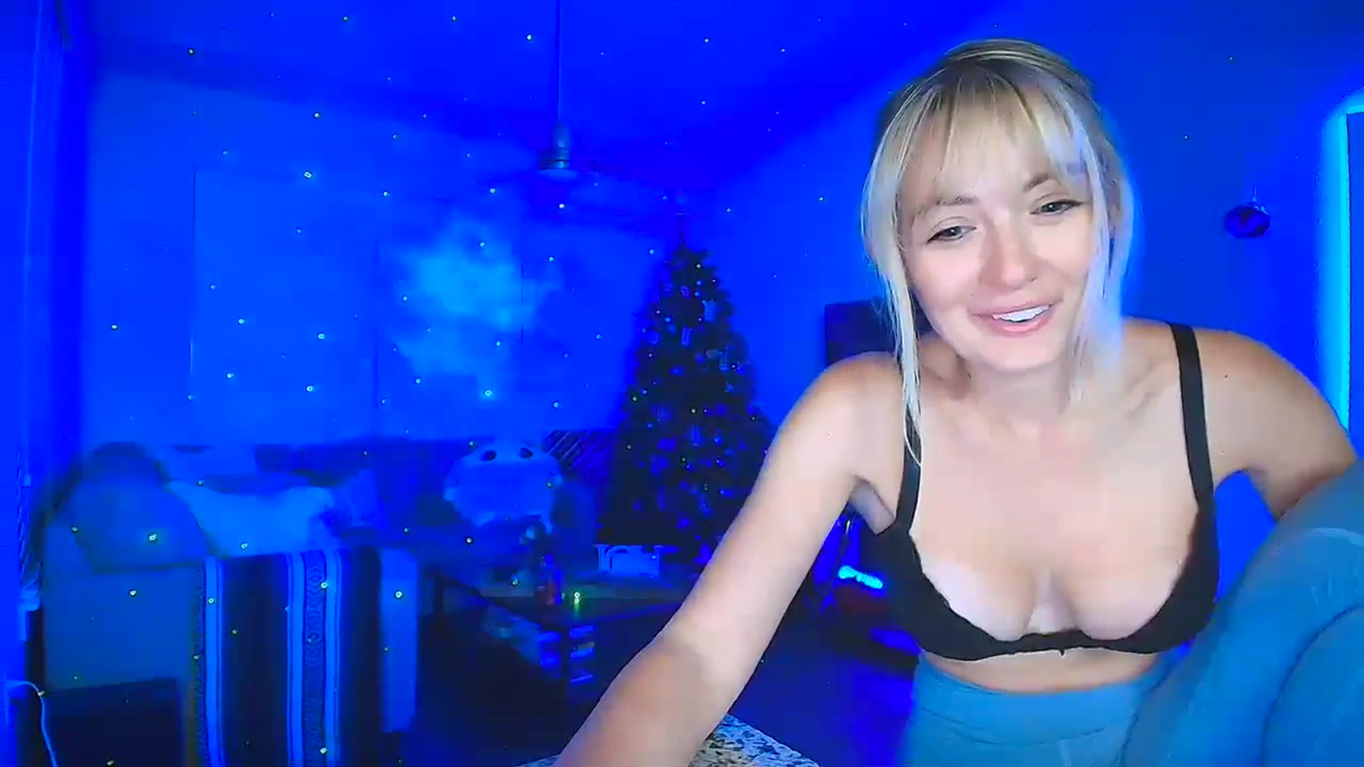 Gallery image thumbnail from Sammy_gray's myfreecams stream on, 06/05/2024, 03:35 image 19 of 20