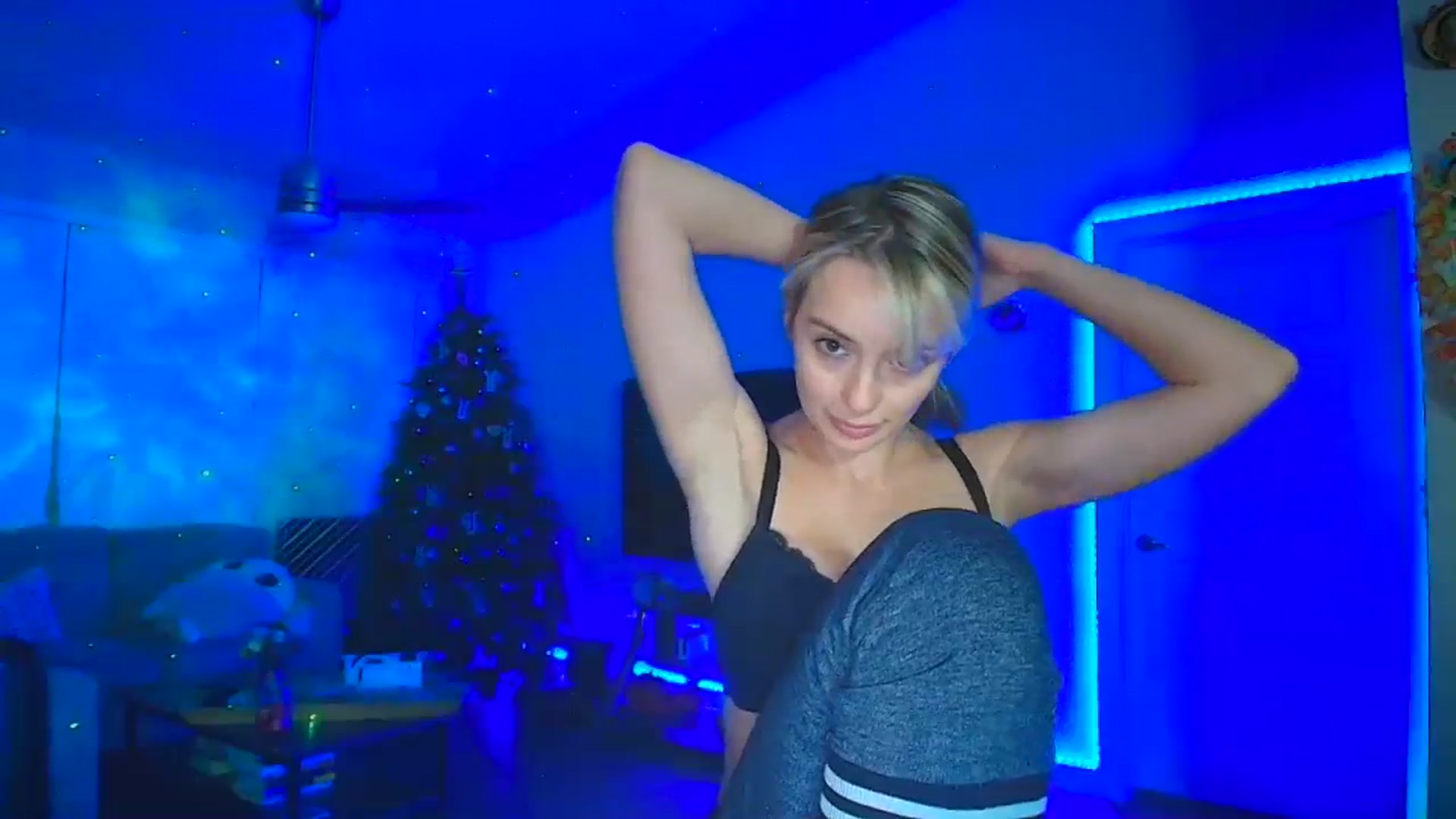 Gallery image thumbnail from Sammy_gray's myfreecams stream on, 06/05/2024, 05:42 image 14 of 20