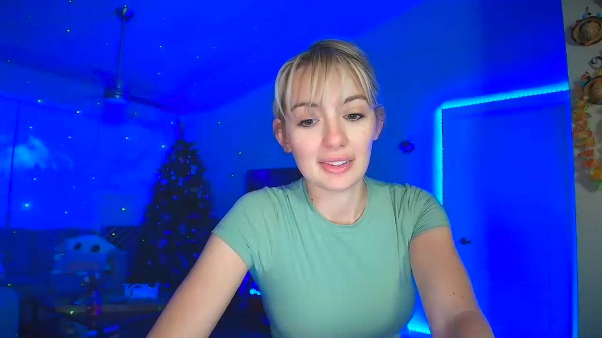 Gallery image thumbnail from Sammy_gray's myfreecams stream on, 06/06/2024, 06:25 image 8 of 20