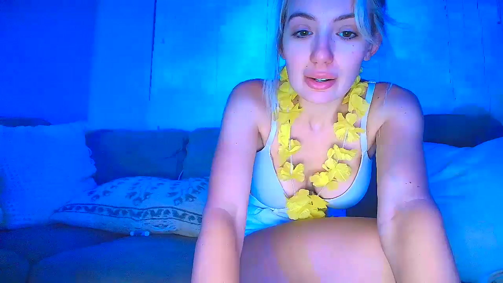 Gallery image thumbnail from Sammy_gray's myfreecams stream on, 06/10/2024, 08:50 image 13 of 20