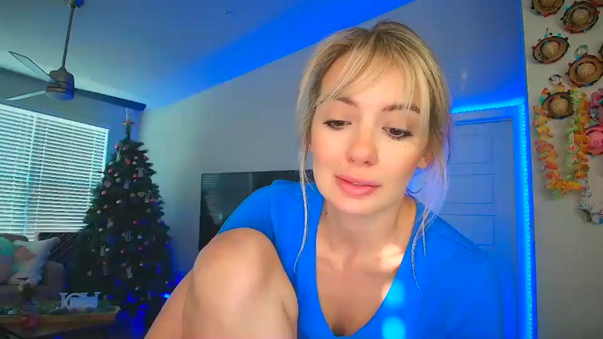 Gallery image thumbnail from Sammy_gray's myfreecams stream on, 06/13/2024, 01:11 image 2 of 20