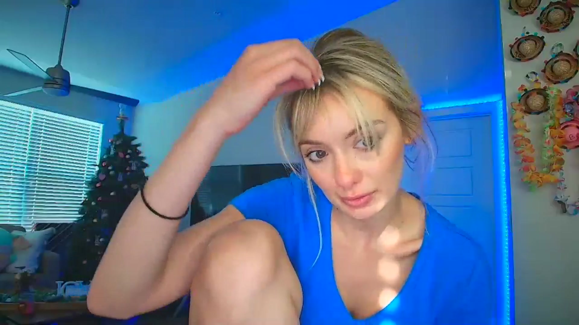 Gallery image thumbnail from Sammy_gray's myfreecams stream on, 06/13/2024, 01:11 image 4 of 20