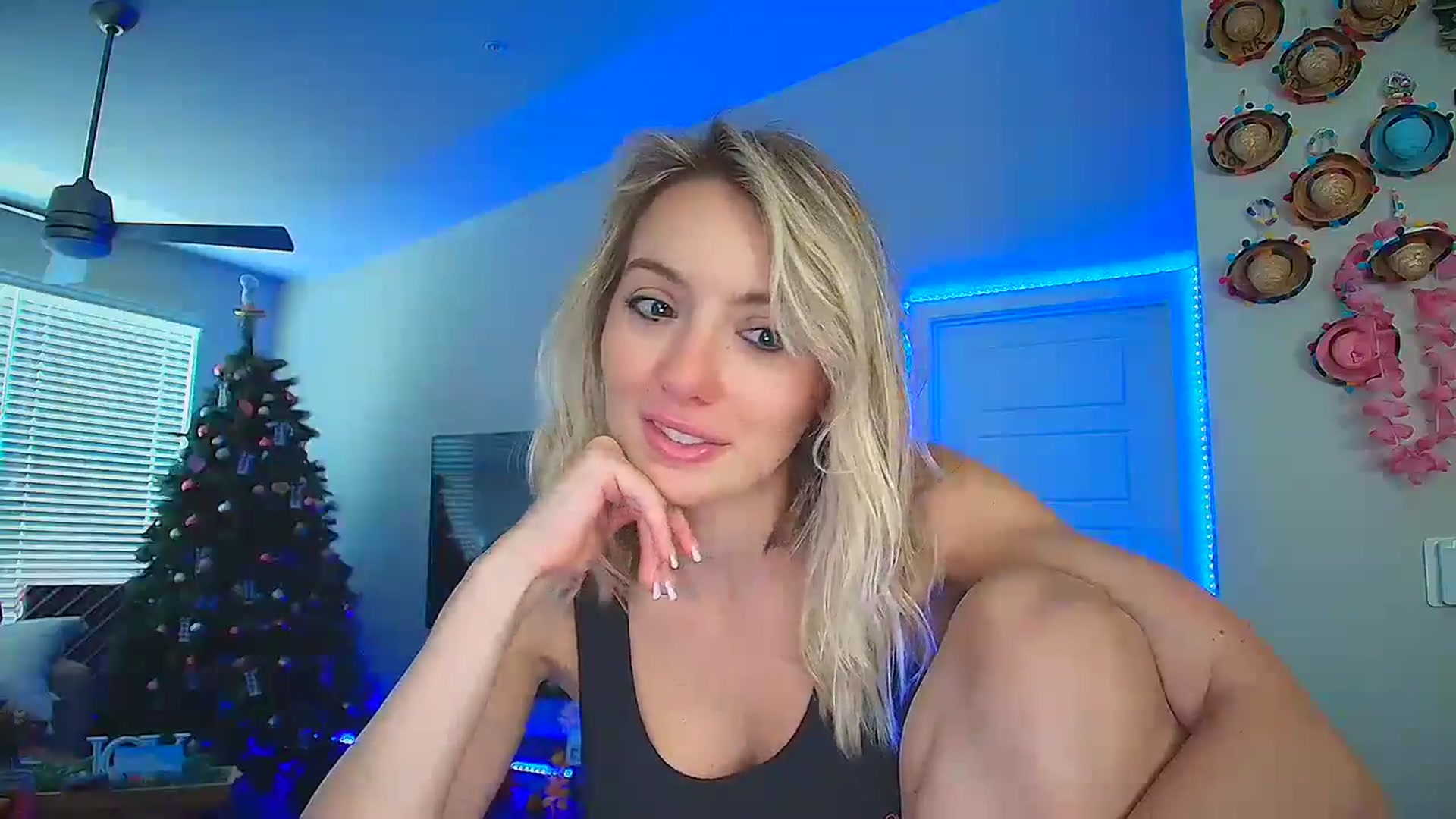 Gallery image thumbnail from Sammy_gray's myfreecams stream on, 06/14/2024, 22:47 image 5 of 20