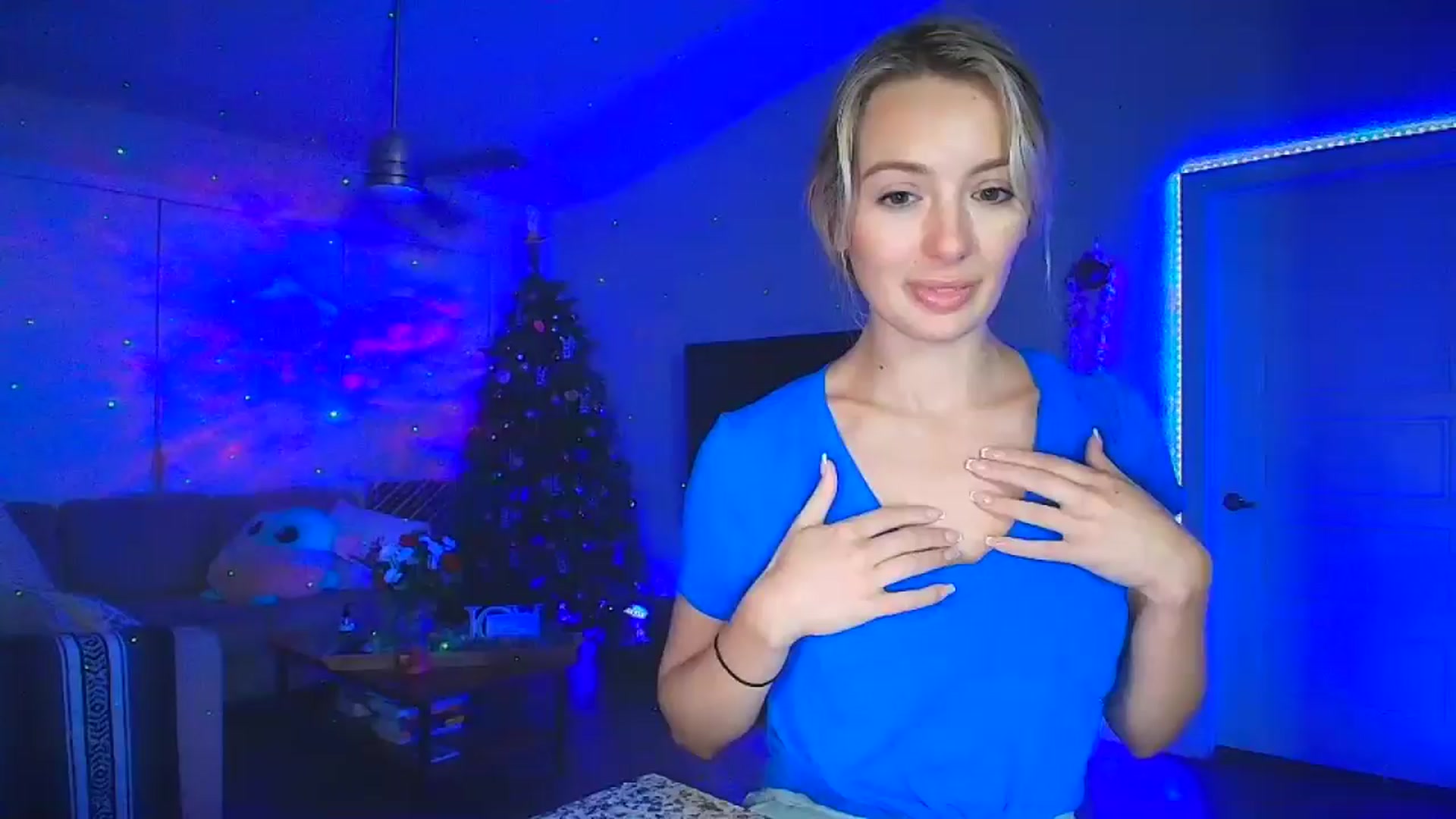 Gallery image thumbnail from Sammy_gray's myfreecams stream on, 06/24/2024, 06:01 image 14 of 20