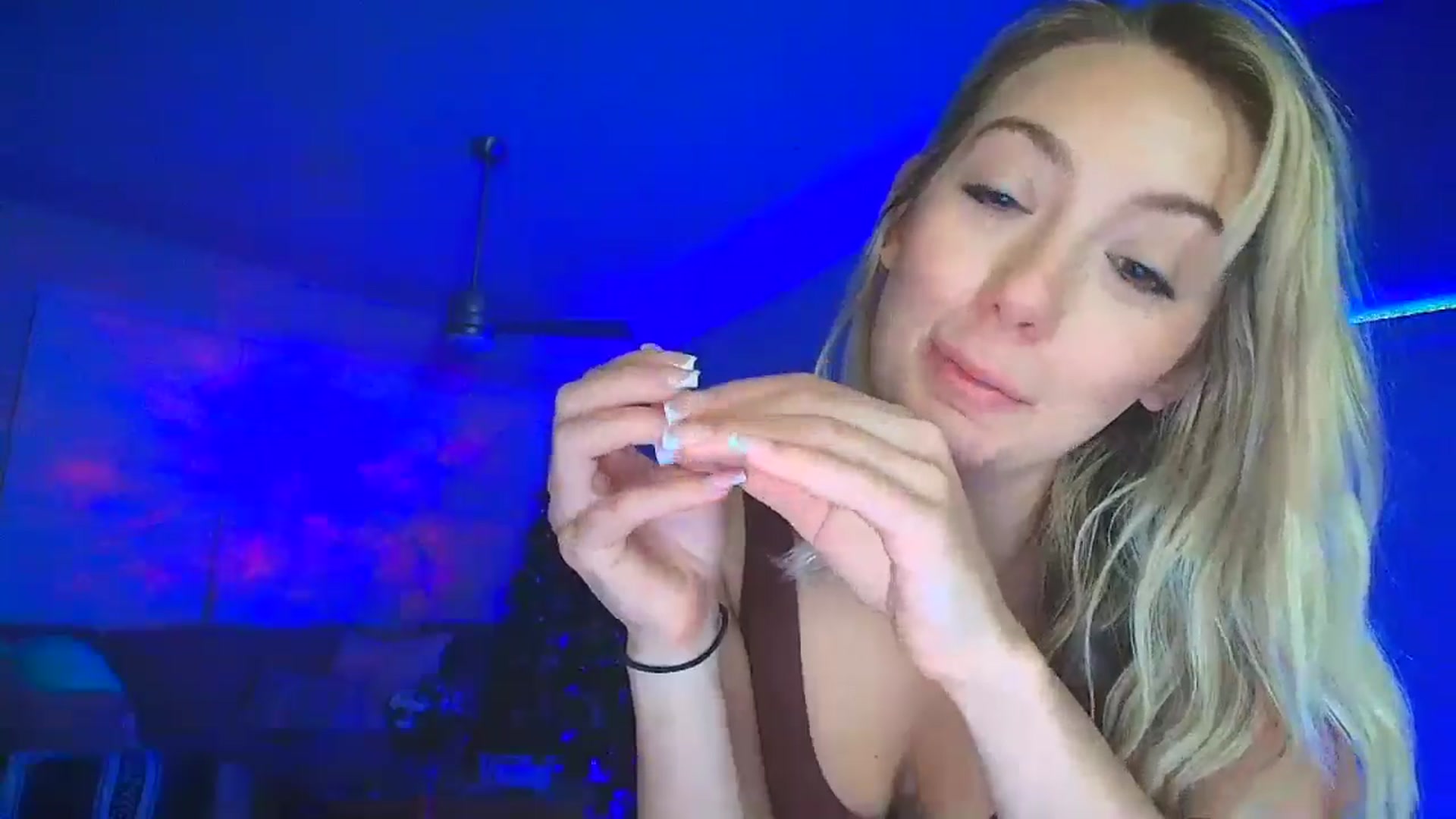 Gallery image thumbnail from Sammy_gray's myfreecams stream on, 07/01/2024, 05:27 image 3 of 20