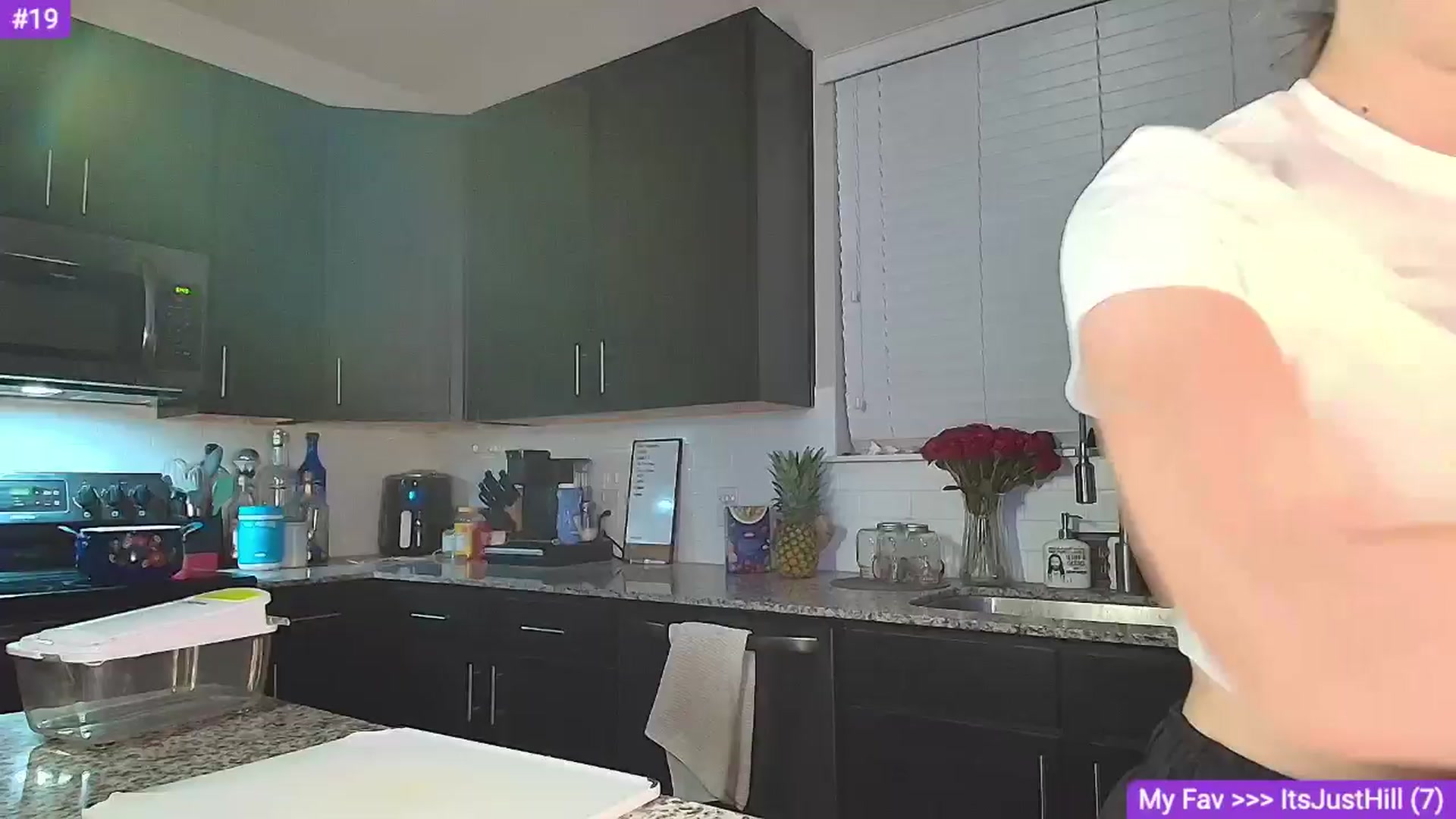Gallery image thumbnail from Sammy_gray's myfreecams stream on, 07/03/2024, 04:41 image 4 of 20