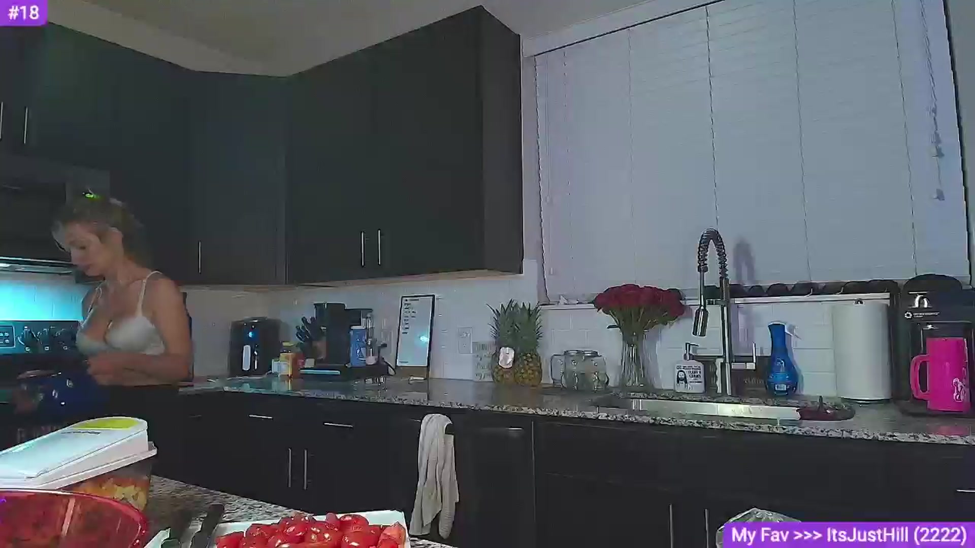 Gallery image thumbnail from Sammy_gray's myfreecams stream on, 07/03/2024, 04:52 image 8 of 20