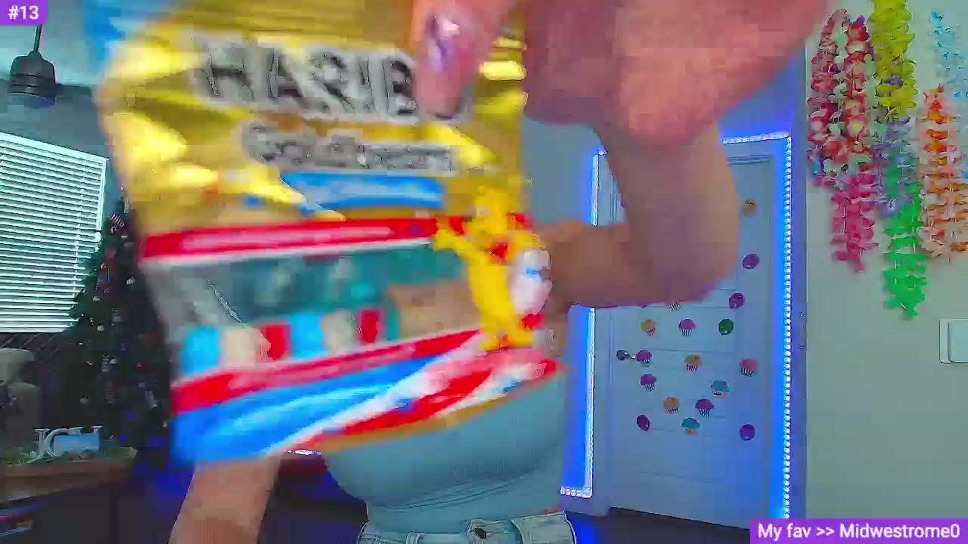 Gallery image thumbnail from Sammy_gray's myfreecams stream on, 07/12/2024, 23:49 image 10 of 20